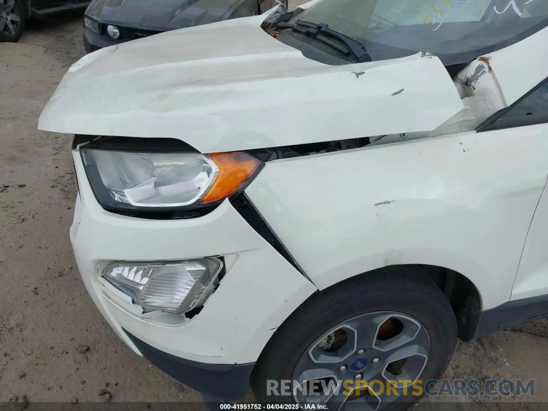 17 fotografías del automóvil dañado MAJ3S2FE0LC366183 FORD ECOSPORT 2020