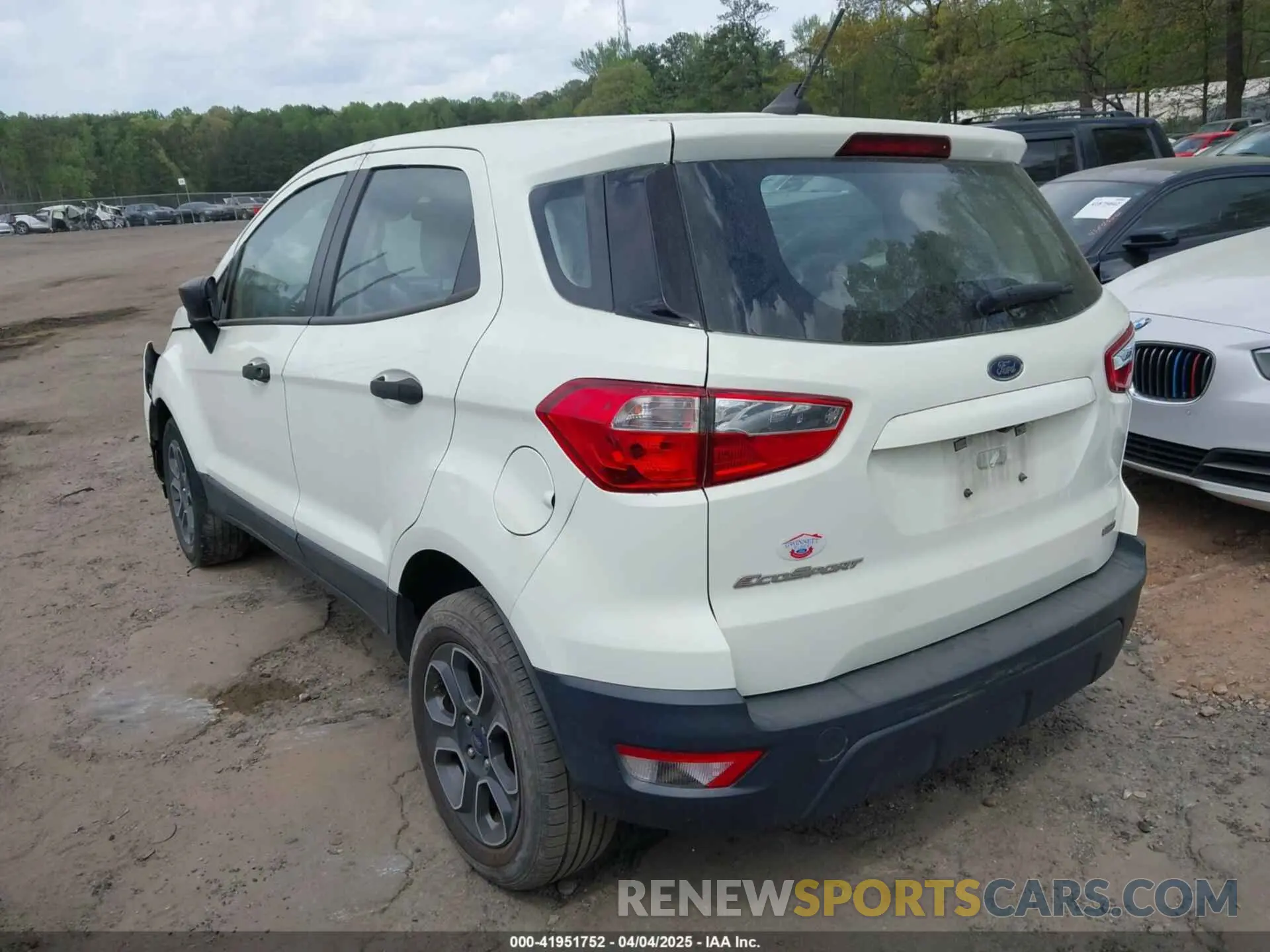 3 fotografías del automóvil dañado MAJ3S2FE0LC366183 FORD ECOSPORT 2020