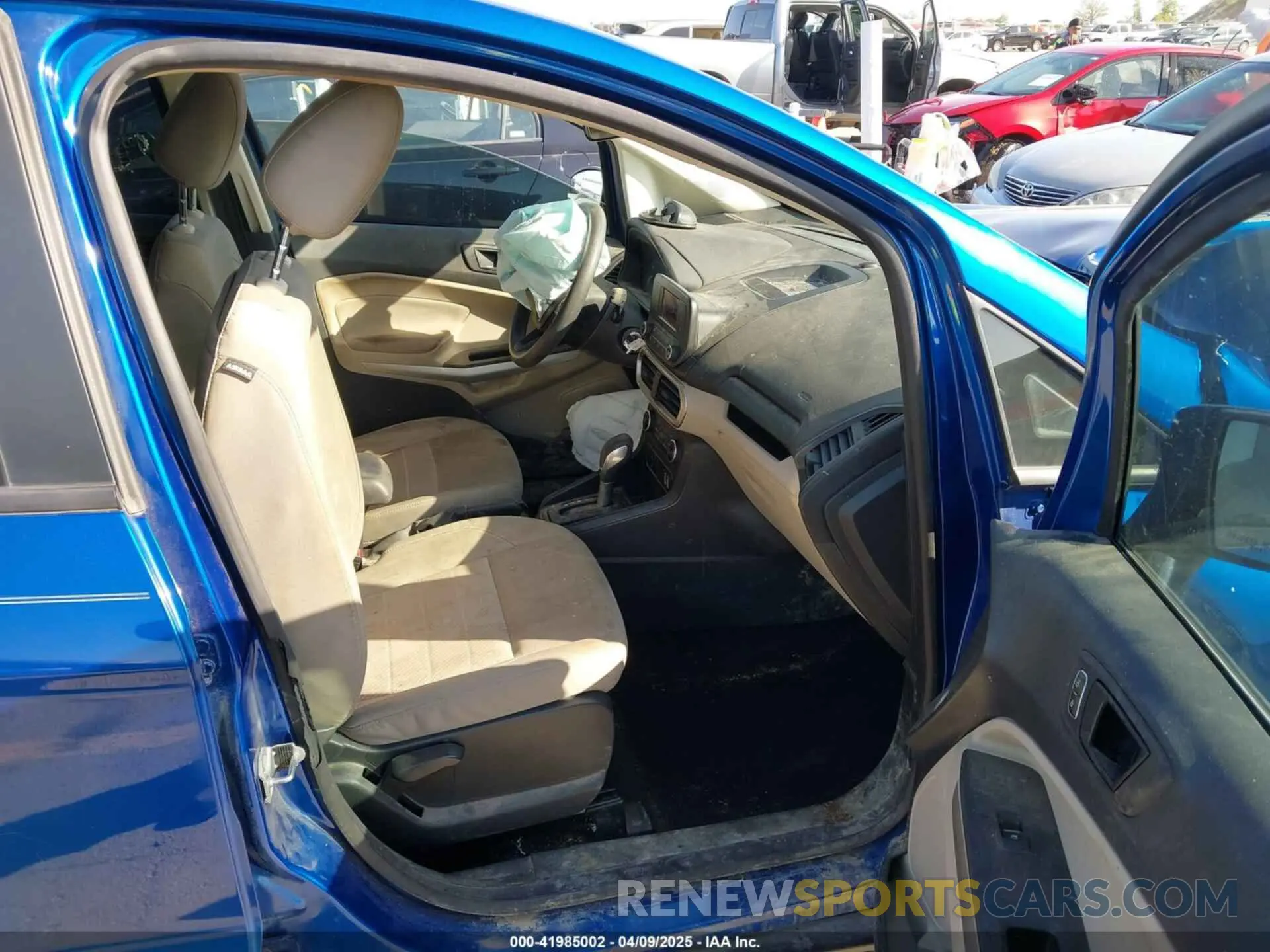 5 fotografías del automóvil dañado MAJ3S2FE1LC363065 FORD ECOSPORT 2020