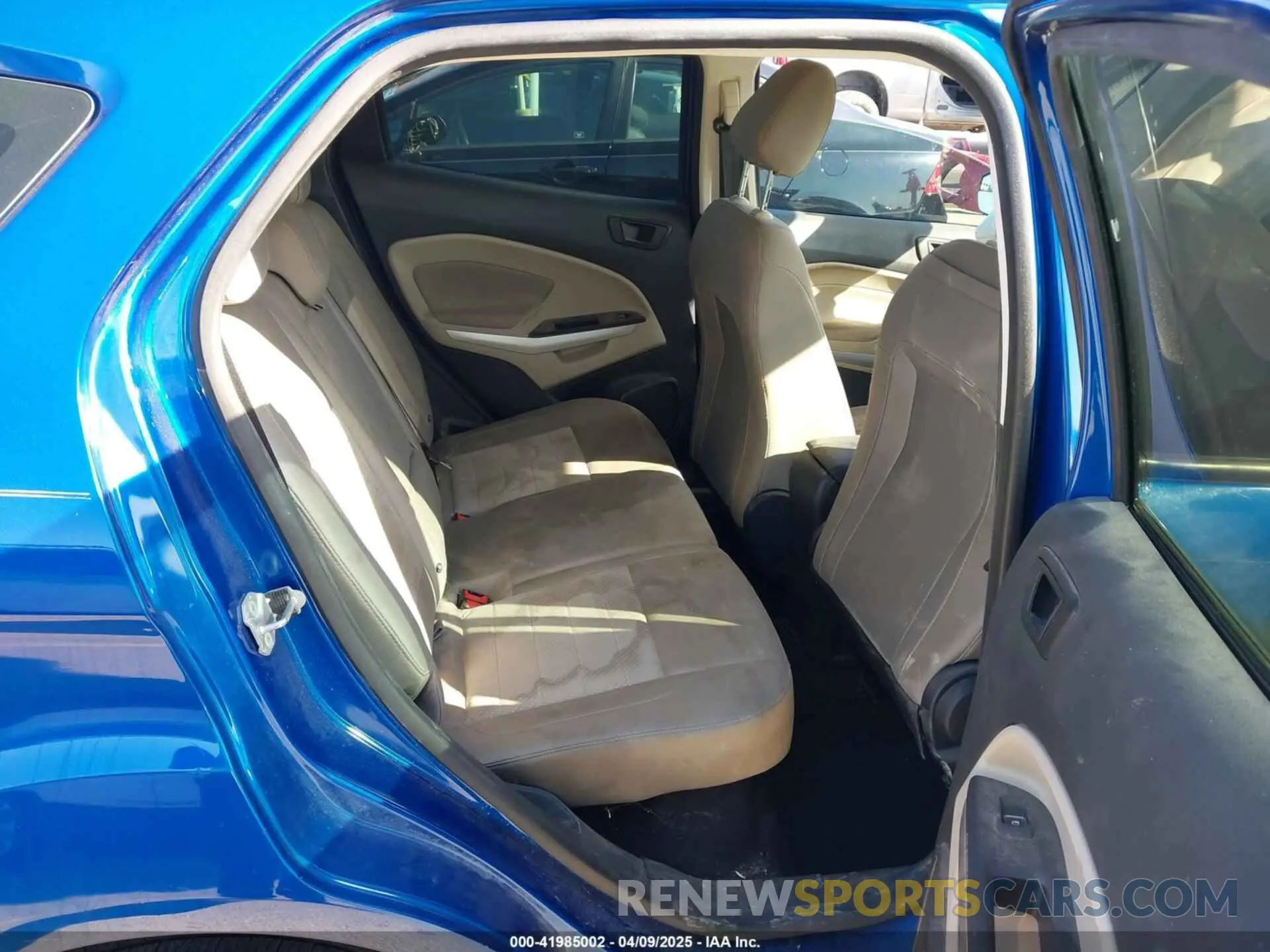 8 fotografías del automóvil dañado MAJ3S2FE1LC363065 FORD ECOSPORT 2020