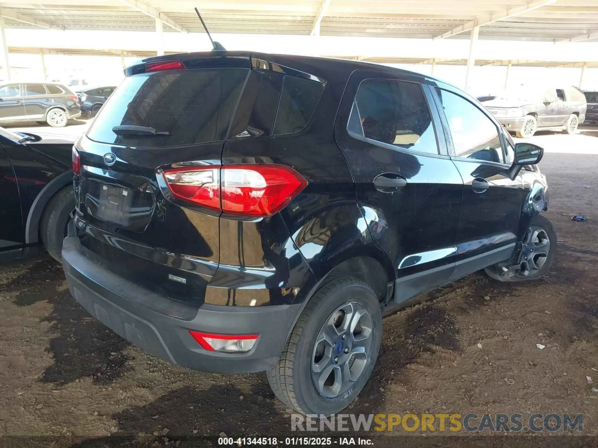 4 fotografías del automóvil dañado MAJ3S2FE3LC377288 FORD ECOSPORT 2020