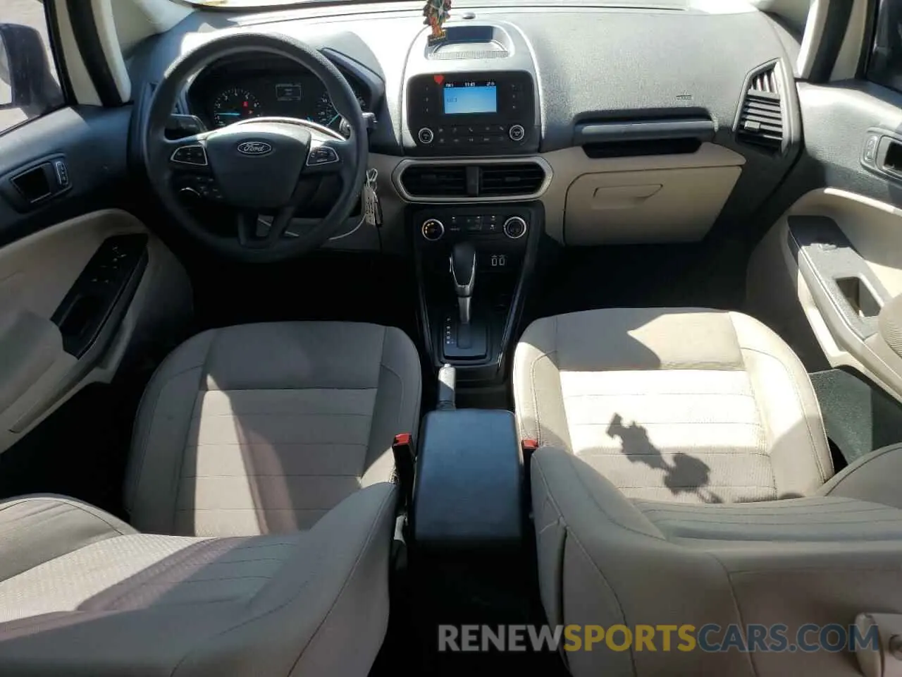 8 fotografías del automóvil dañado MAJ3S2FE9LC378459 FORD ECOSPORT 2020