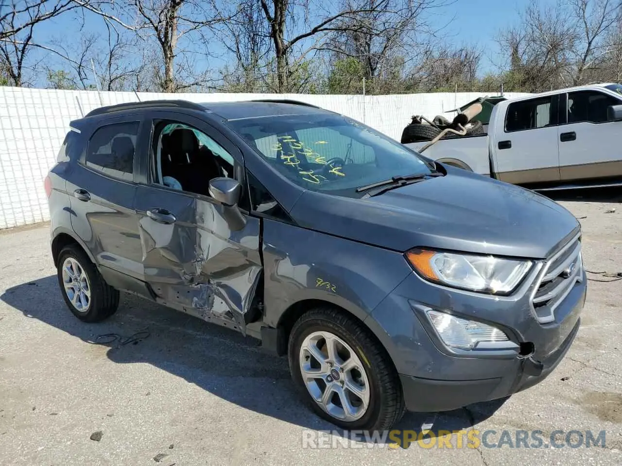 4 fotografías del automóvil dañado MAJ3S2GE0LC321050 FORD ECOSPORT 2020