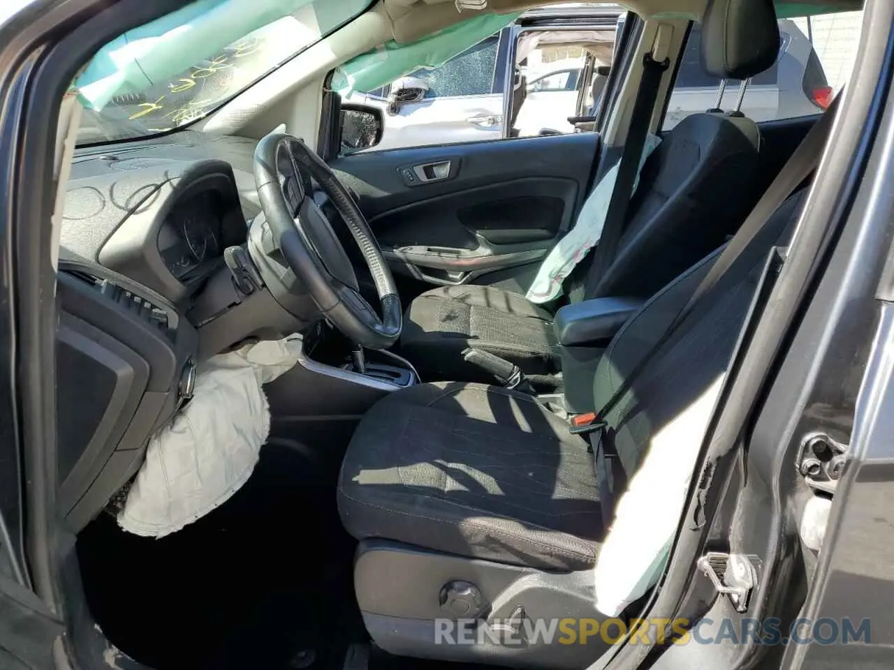 7 fotografías del automóvil dañado MAJ3S2GE0LC321050 FORD ECOSPORT 2020