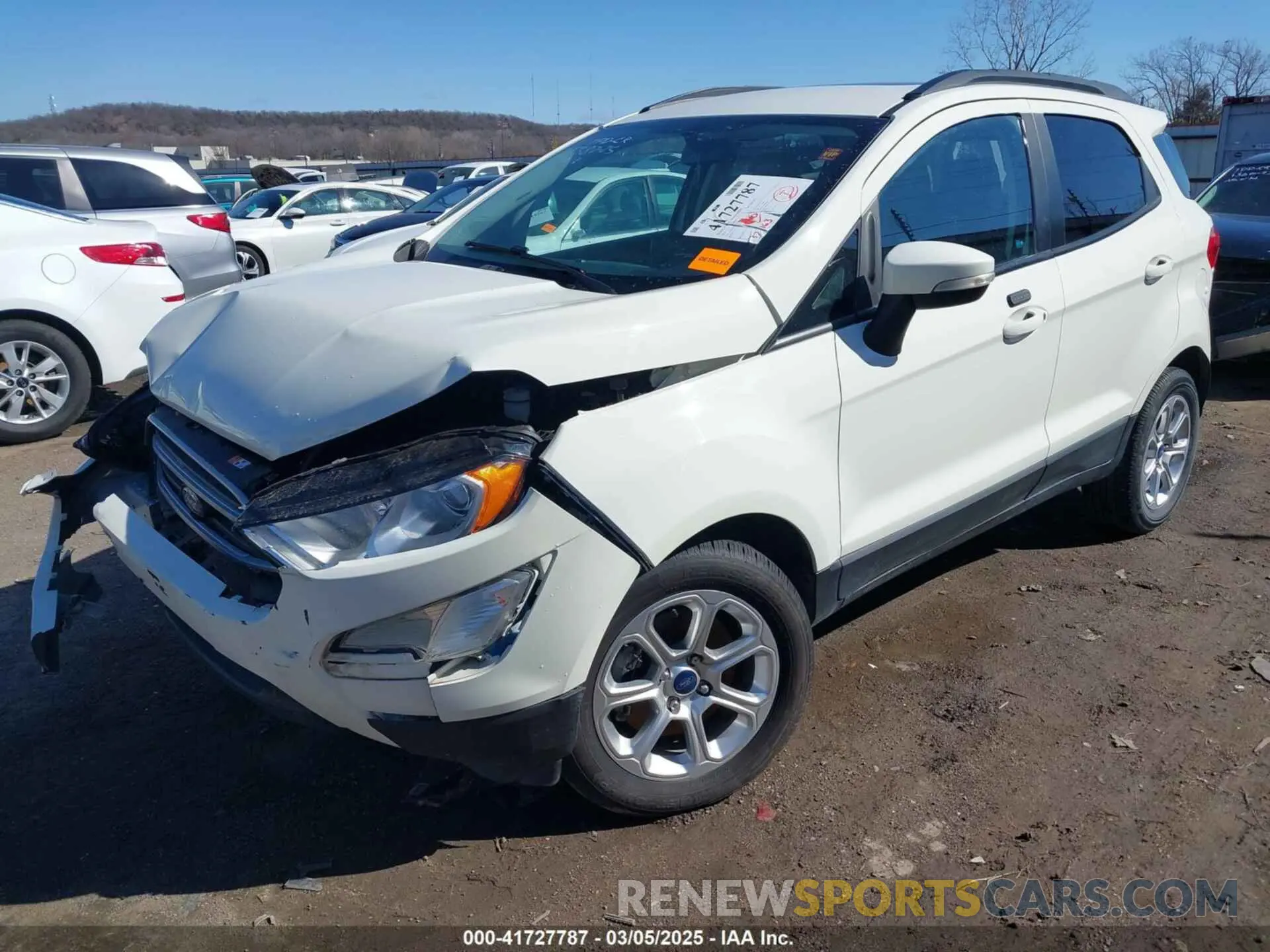 2 fotografías del automóvil dañado MAJ3S2GE0LC322232 FORD ECOSPORT 2020