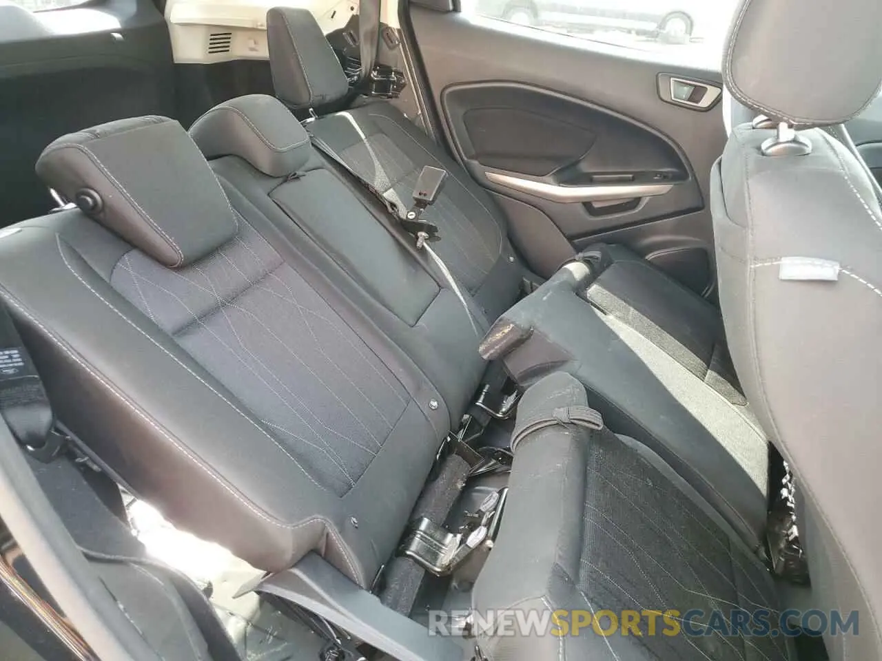 11 fotografías del automóvil dañado MAJ3S2GE0LC329486 FORD ECOSPORT 2020