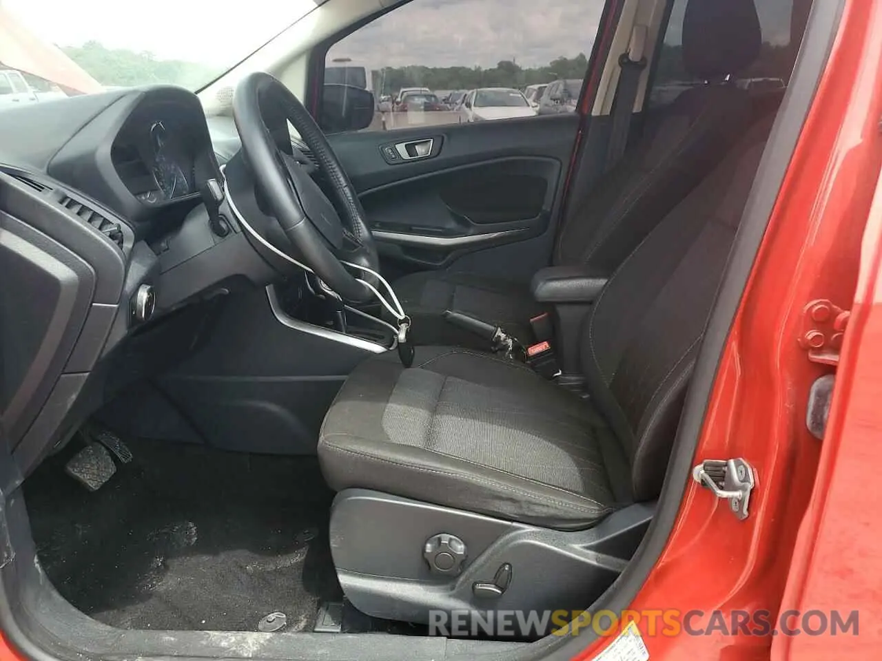7 fotografías del automóvil dañado MAJ3S2GE0LC331772 FORD ECOSPORT 2020