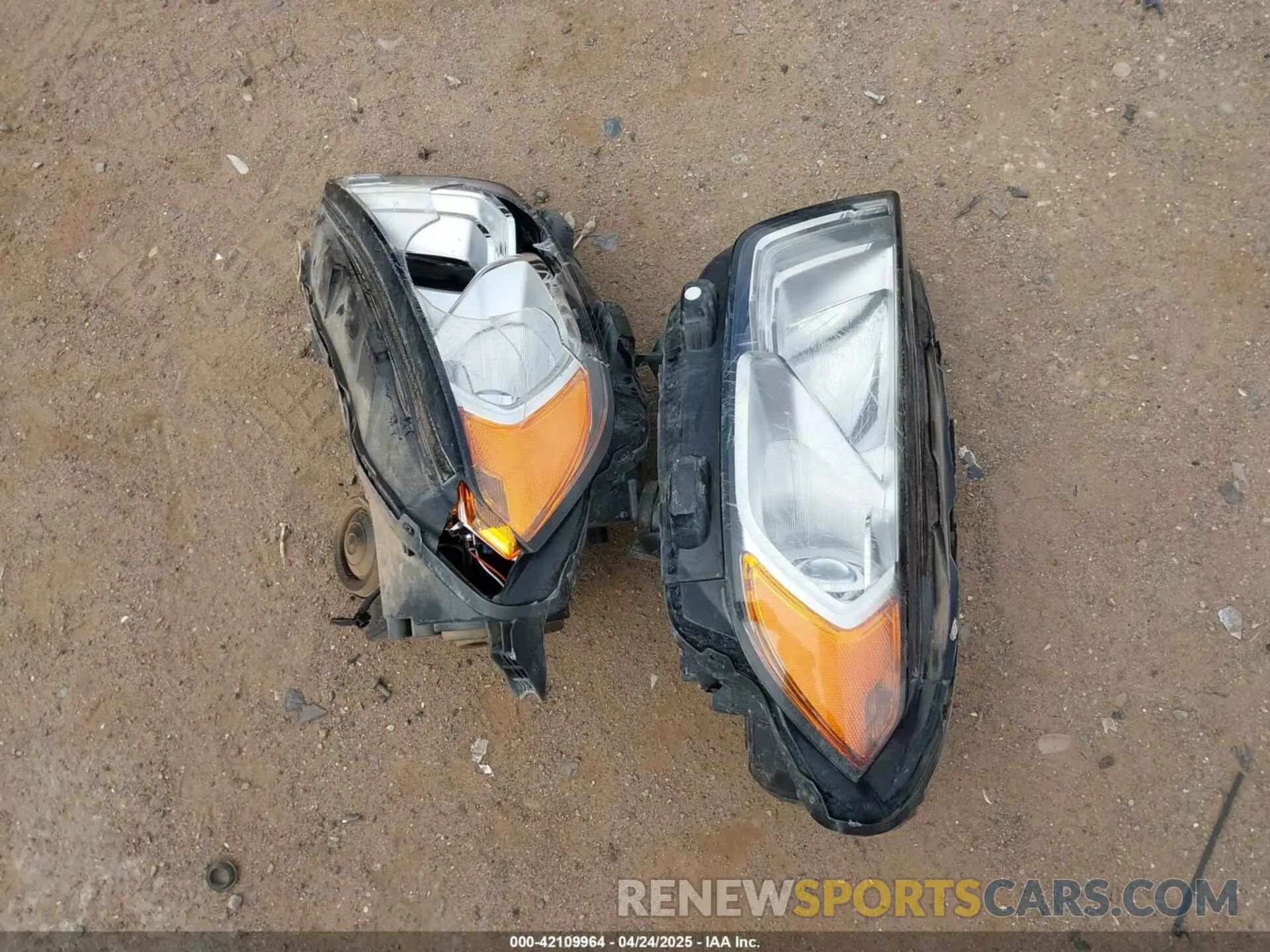 11 fotografías del automóvil dañado MAJ3S2GE0LC337393 FORD ECOSPORT 2020