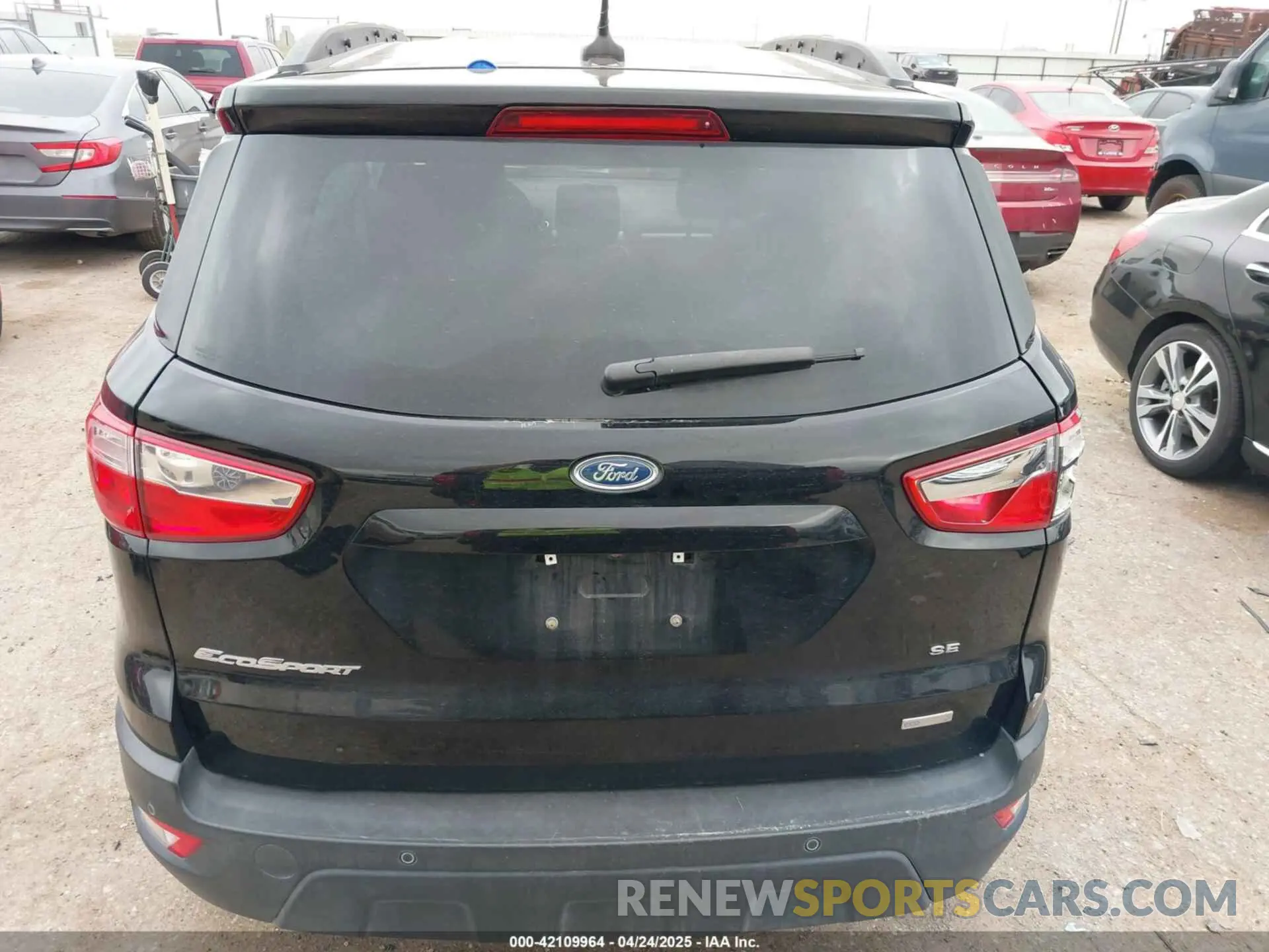 16 fotografías del automóvil dañado MAJ3S2GE0LC337393 FORD ECOSPORT 2020