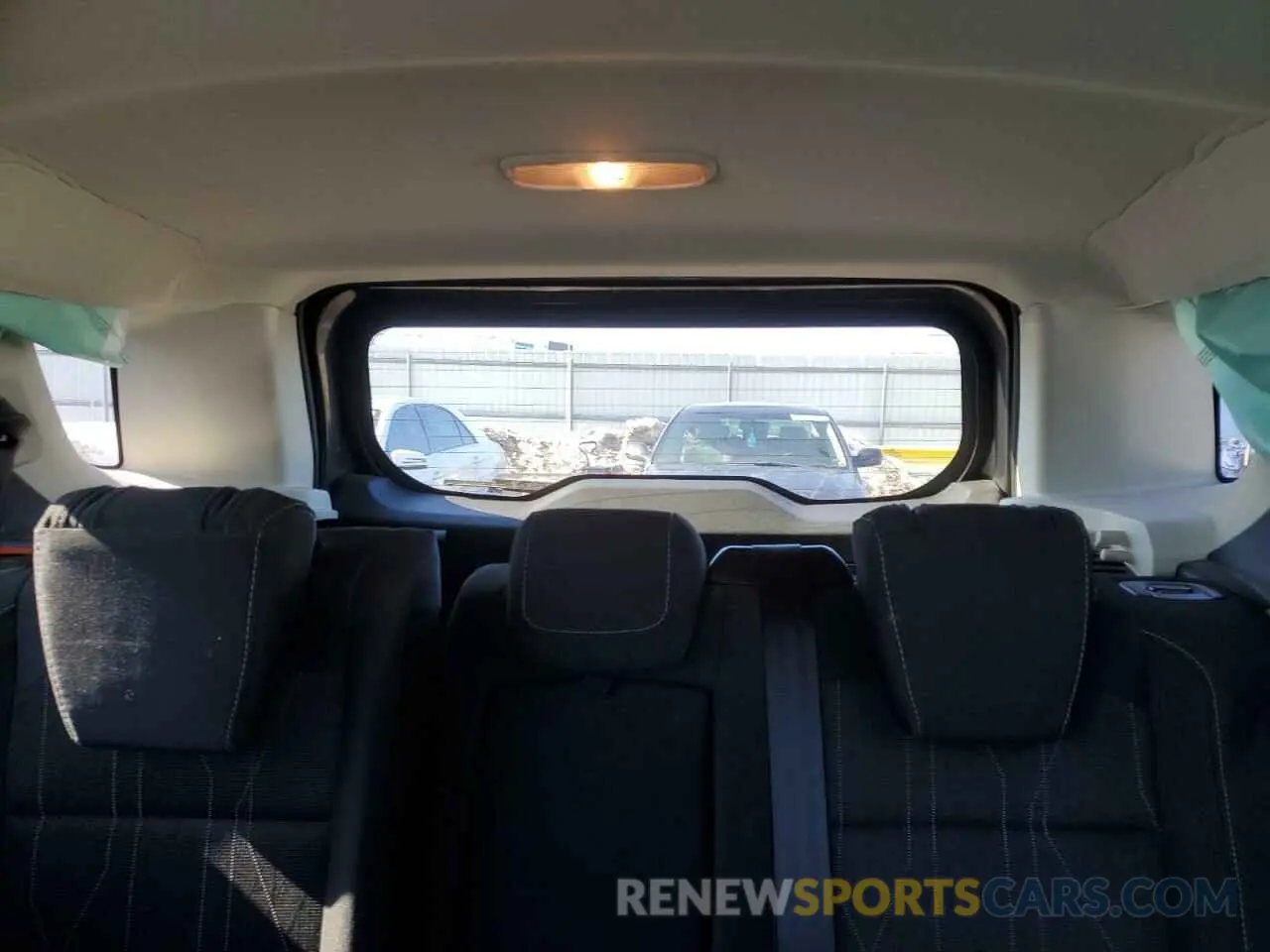 10 fotografías del automóvil dañado MAJ3S2GE0LC361371 FORD ECOSPORT 2020