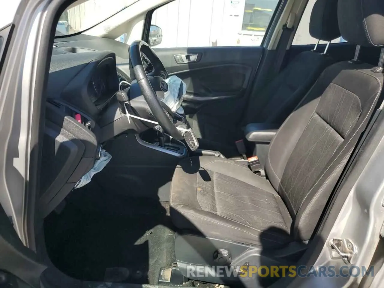 7 fotografías del automóvil dañado MAJ3S2GE0LC394998 FORD ECOSPORT 2020