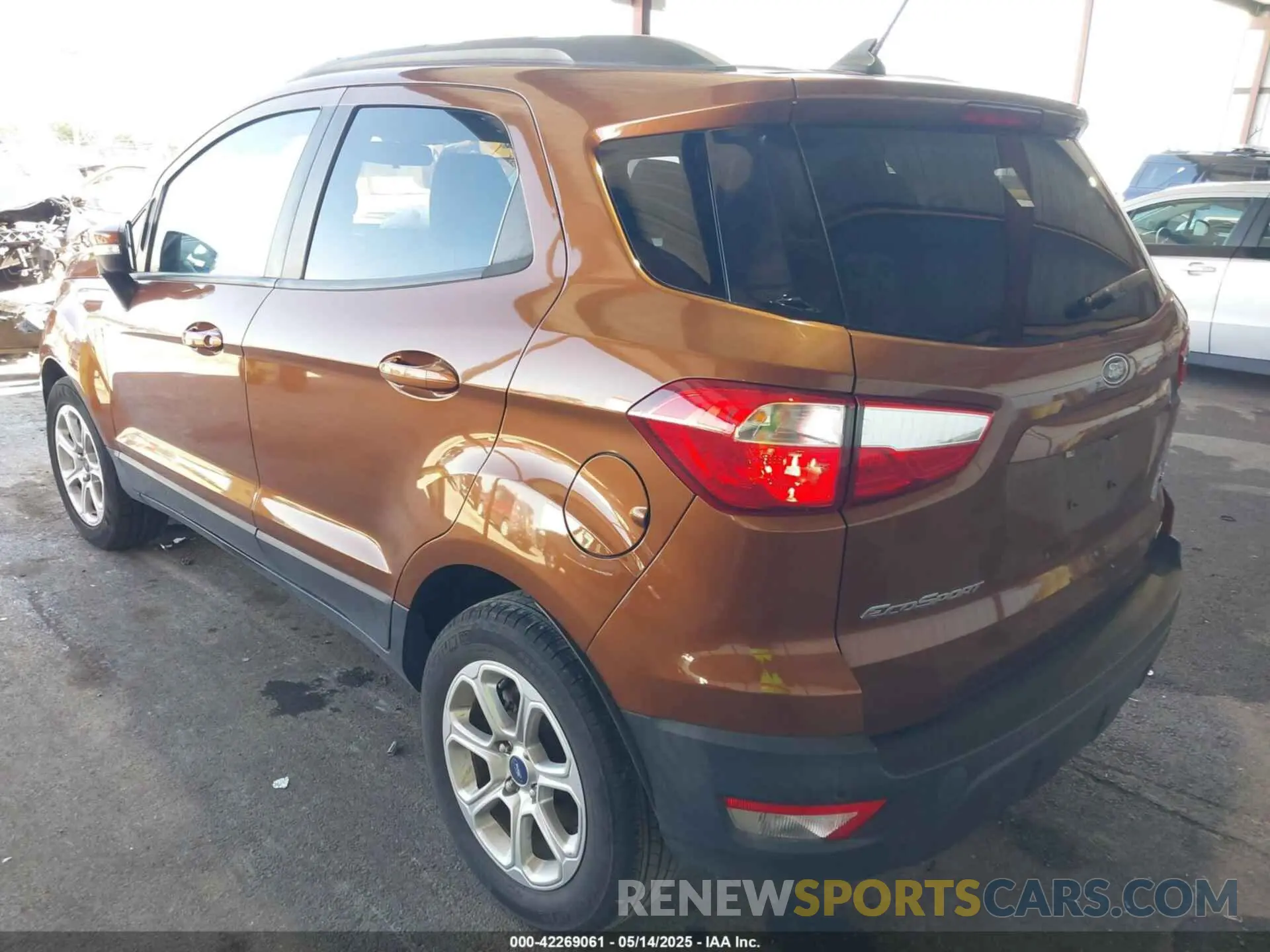 3 fotografías del automóvil dañado MAJ3S2GE1LC312339 FORD ECOSPORT 2020