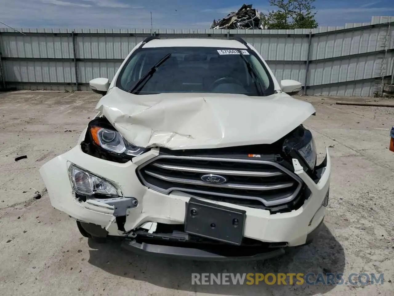 5 fotografías del automóvil dañado MAJ3S2GE1LC340030 FORD ECOSPORT 2020