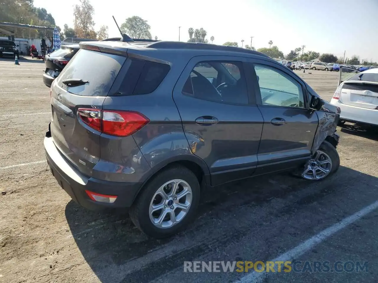 3 fotografías del automóvil dañado MAJ3S2GE1LC348323 FORD ECOSPORT 2020
