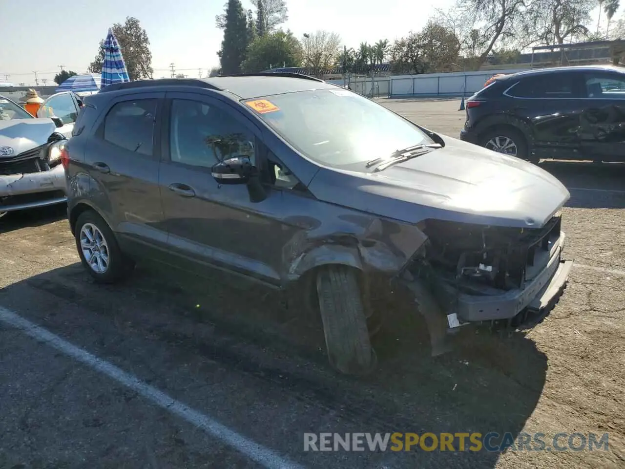 4 fotografías del automóvil dañado MAJ3S2GE1LC348323 FORD ECOSPORT 2020