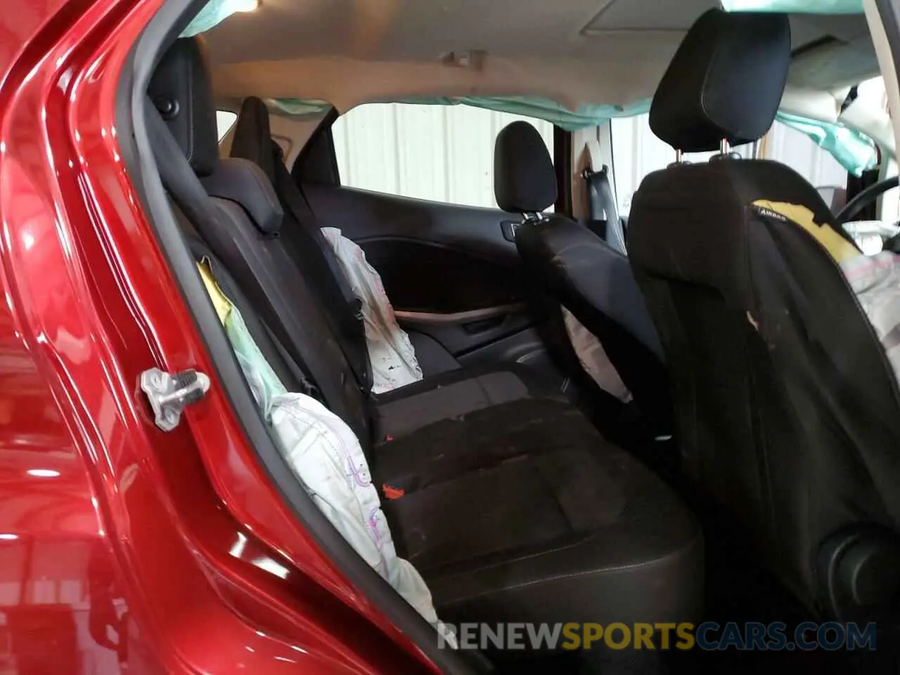 11 fotografías del automóvil dañado MAJ3S2GE1LC375571 FORD ECOSPORT 2020
