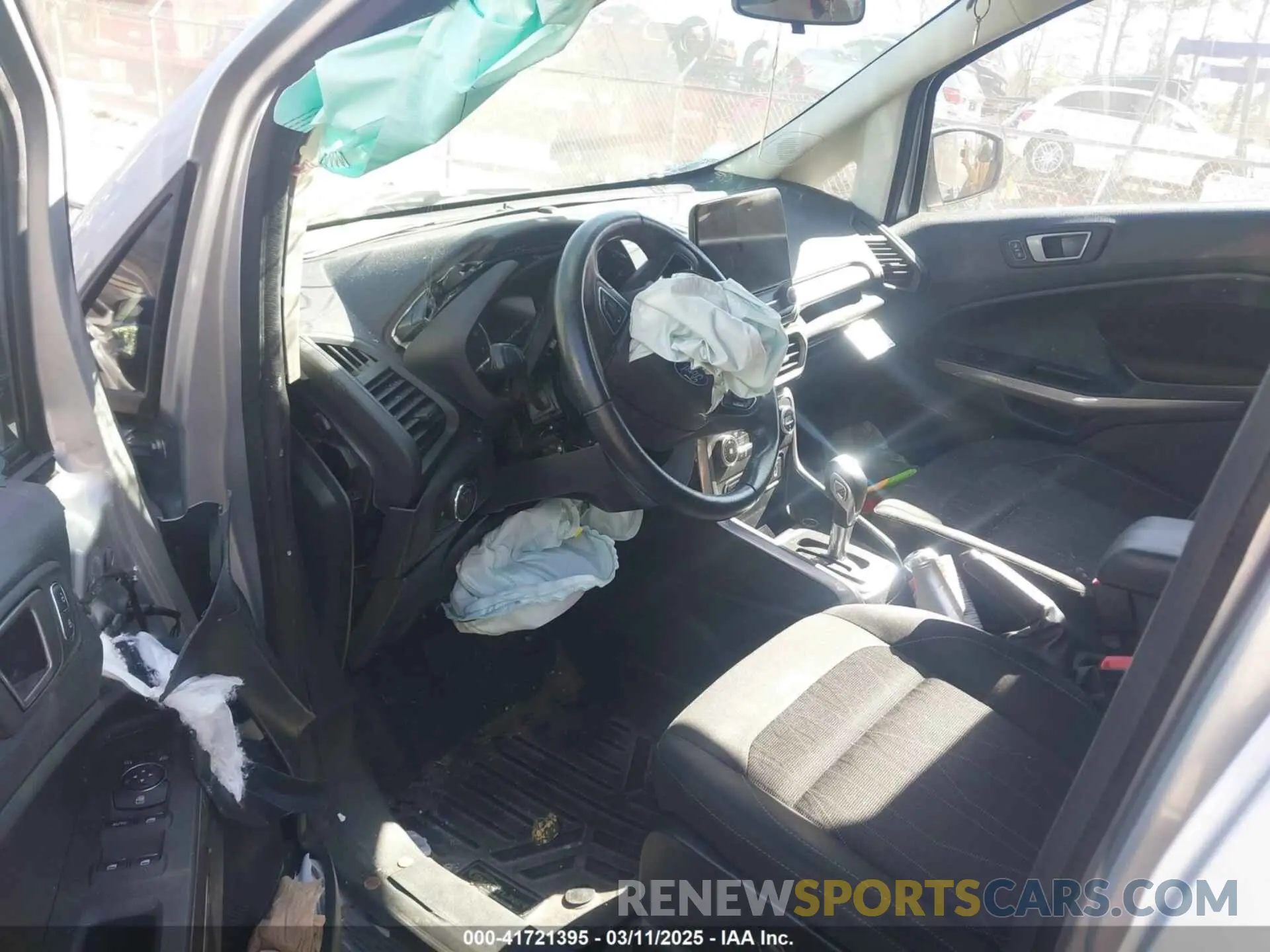5 fotografías del automóvil dañado MAJ3S2GE1LC378258 FORD ECOSPORT 2020