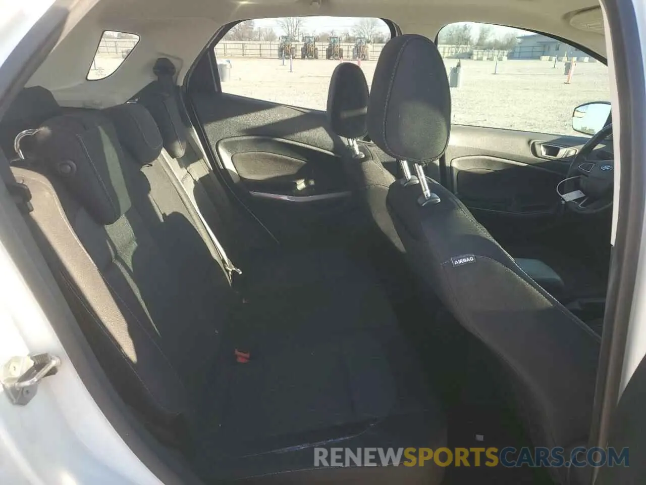 11 fotografías del automóvil dañado MAJ3S2GE1LC389230 FORD ECOSPORT 2020
