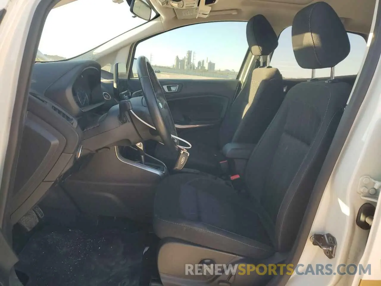7 fotografías del automóvil dañado MAJ3S2GE1LC389230 FORD ECOSPORT 2020