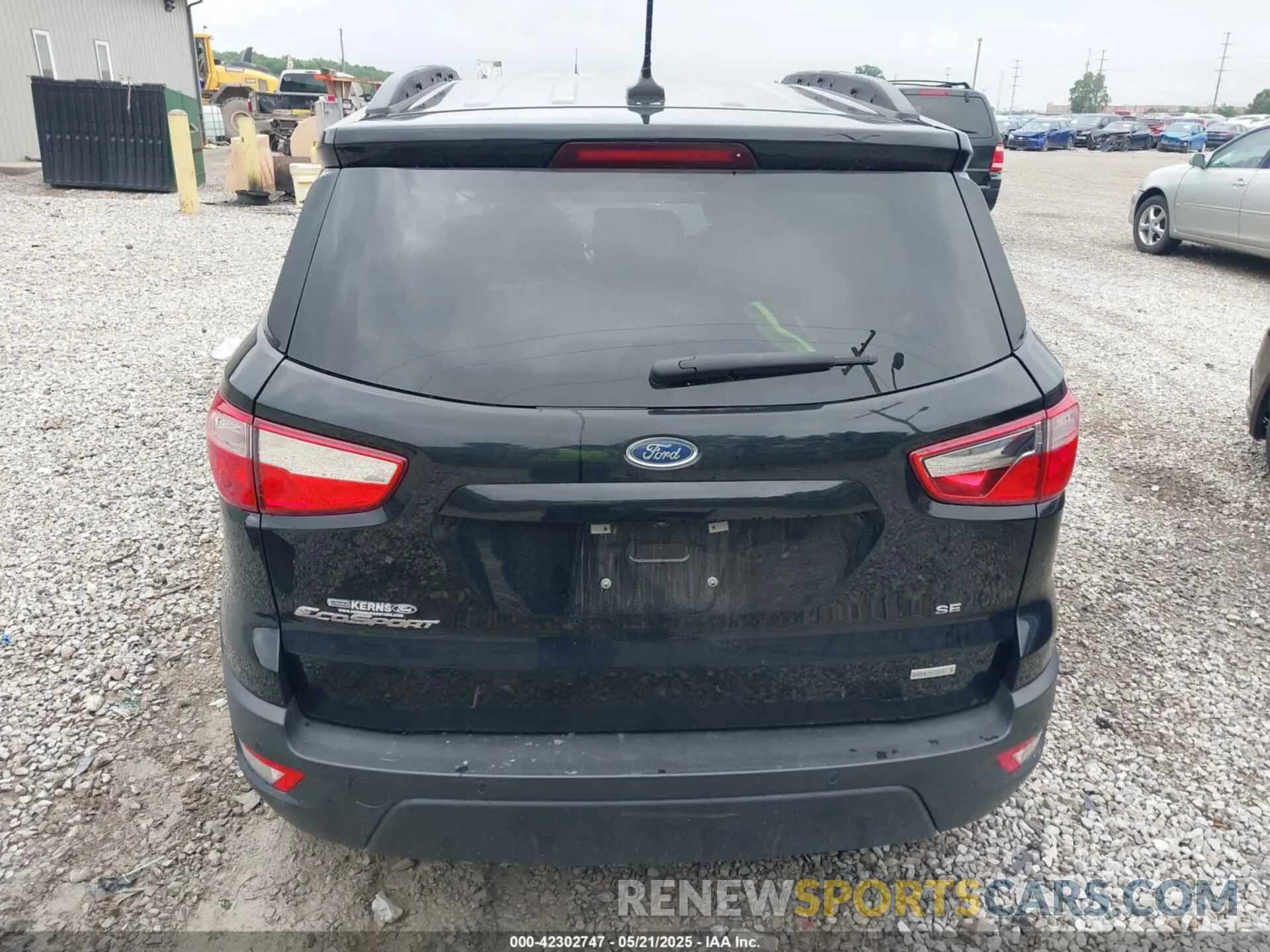 16 fotografías del automóvil dañado MAJ3S2GE2LC320997 FORD ECOSPORT 2020