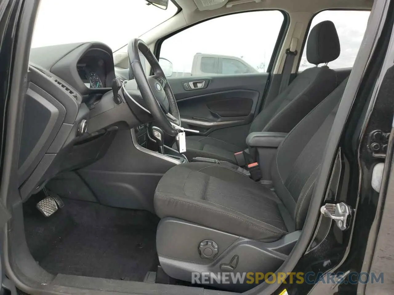 7 fotografías del automóvil dañado MAJ3S2GE2LC327108 FORD ECOSPORT 2020