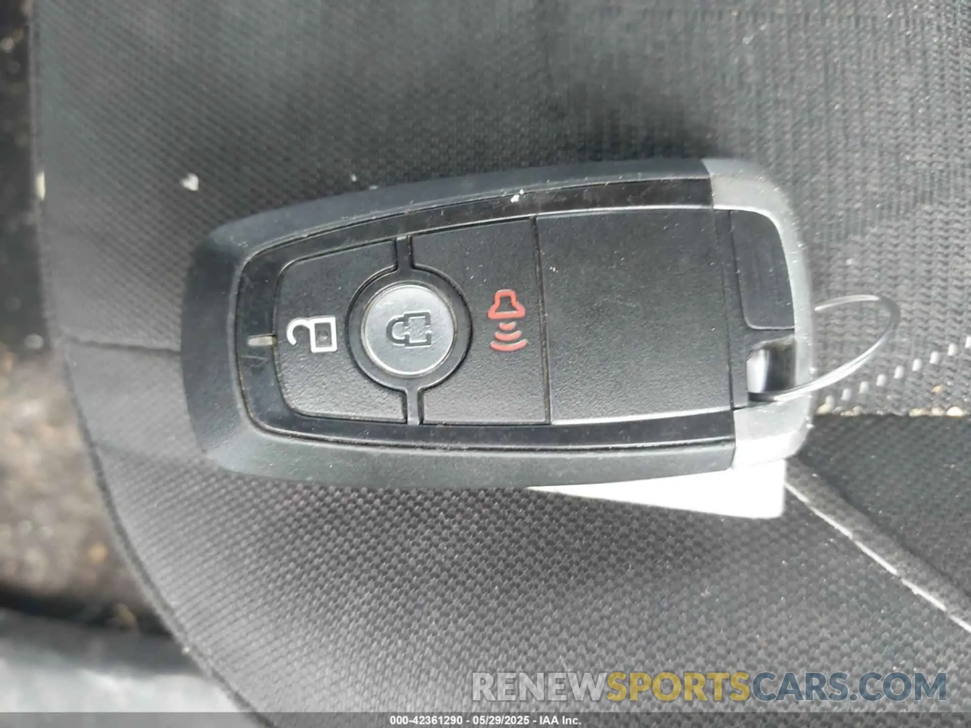 11 fotografías del automóvil dañado MAJ3S2GE2LC330185 FORD ECOSPORT 2020
