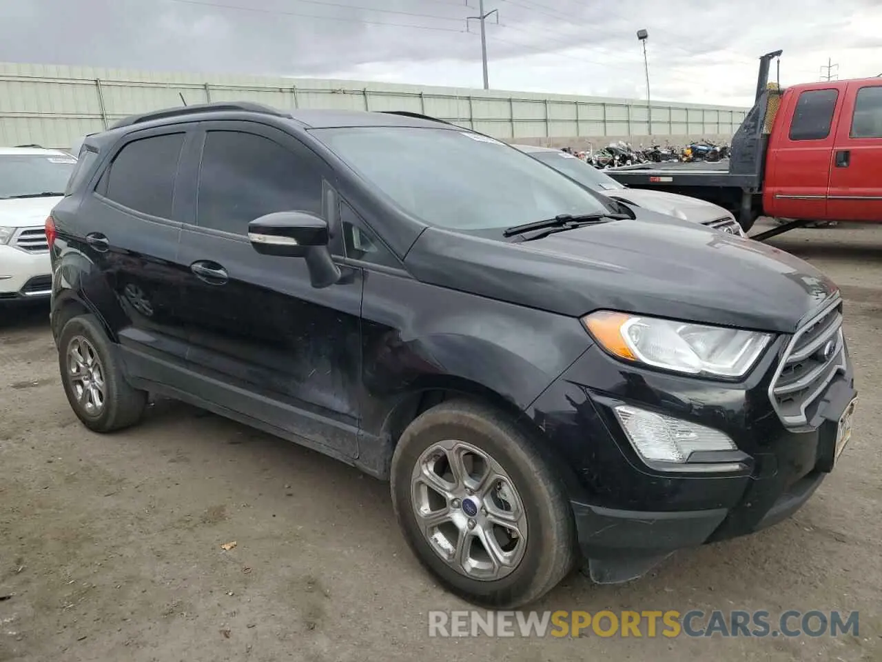 4 fotografías del automóvil dañado MAJ3S2GE2LC348119 FORD ECOSPORT 2020