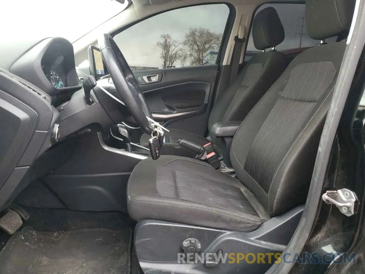 7 fotografías del automóvil dañado MAJ3S2GE2LC348119 FORD ECOSPORT 2020