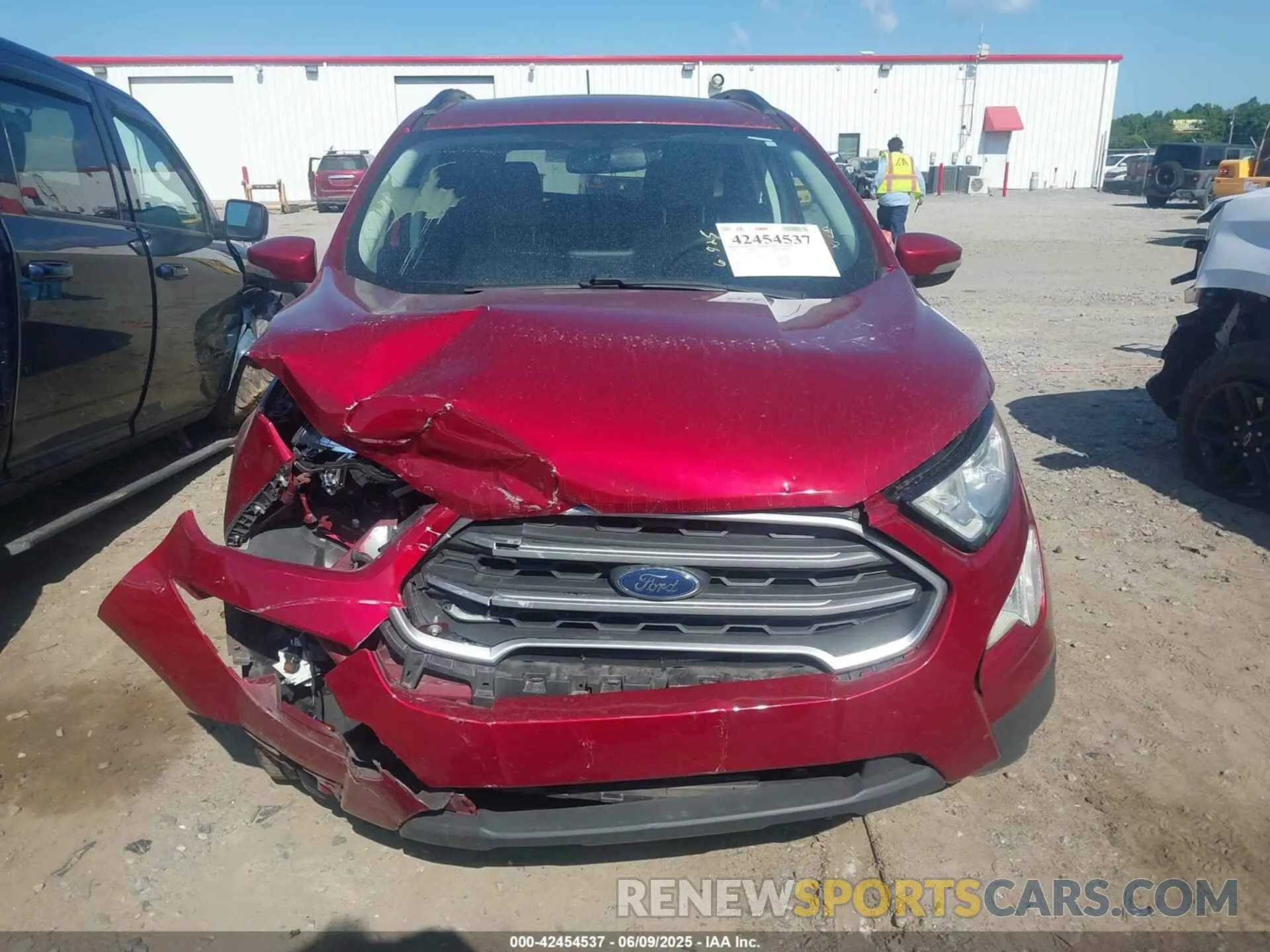 12 fotografías del automóvil dañado MAJ3S2GE2LC371027 FORD ECOSPORT 2020