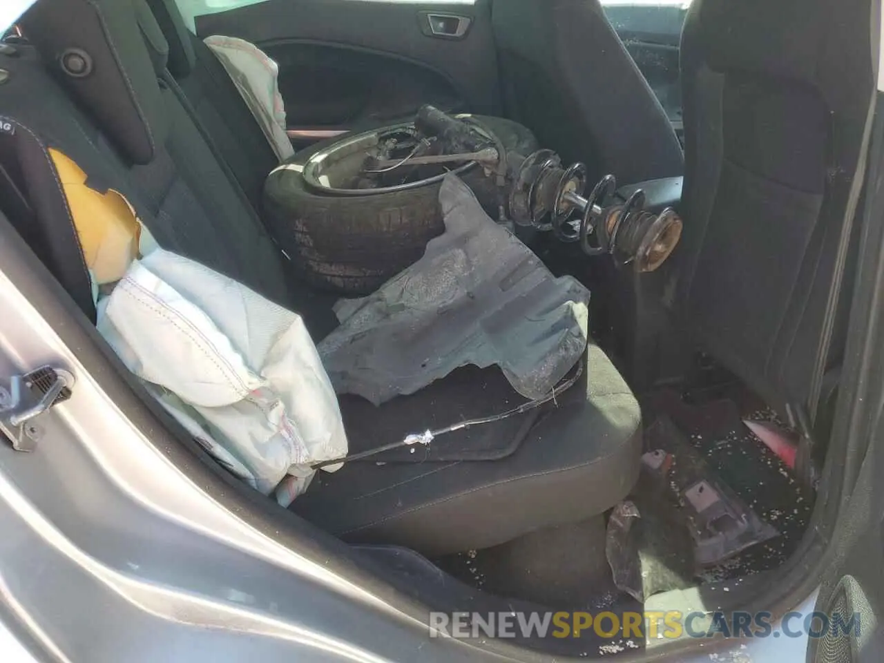 11 fotografías del automóvil dañado MAJ3S2GE3LC368749 FORD ECOSPORT 2020