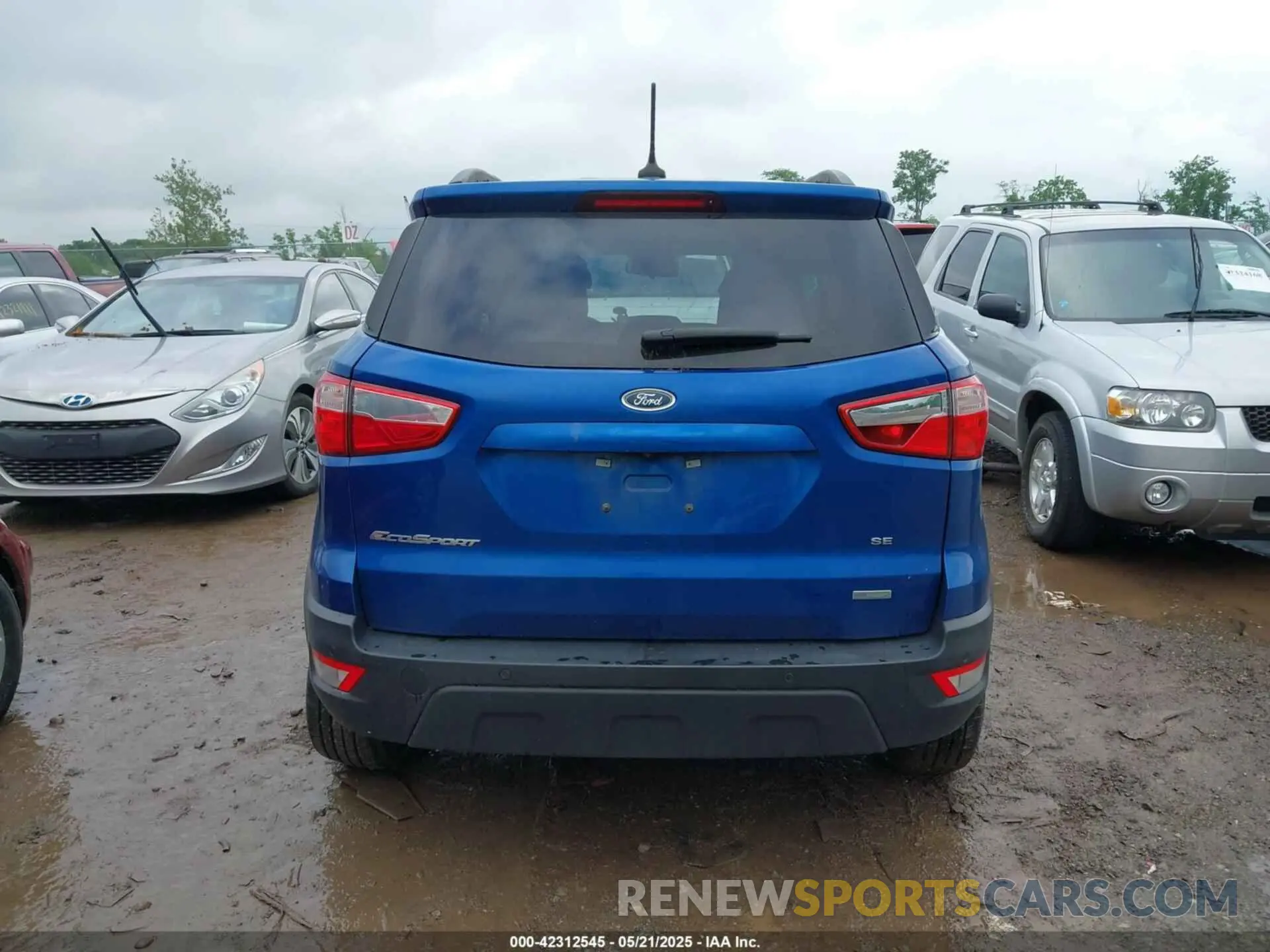 16 fotografías del automóvil dañado MAJ3S2GE4LC356223 FORD ECOSPORT 2020