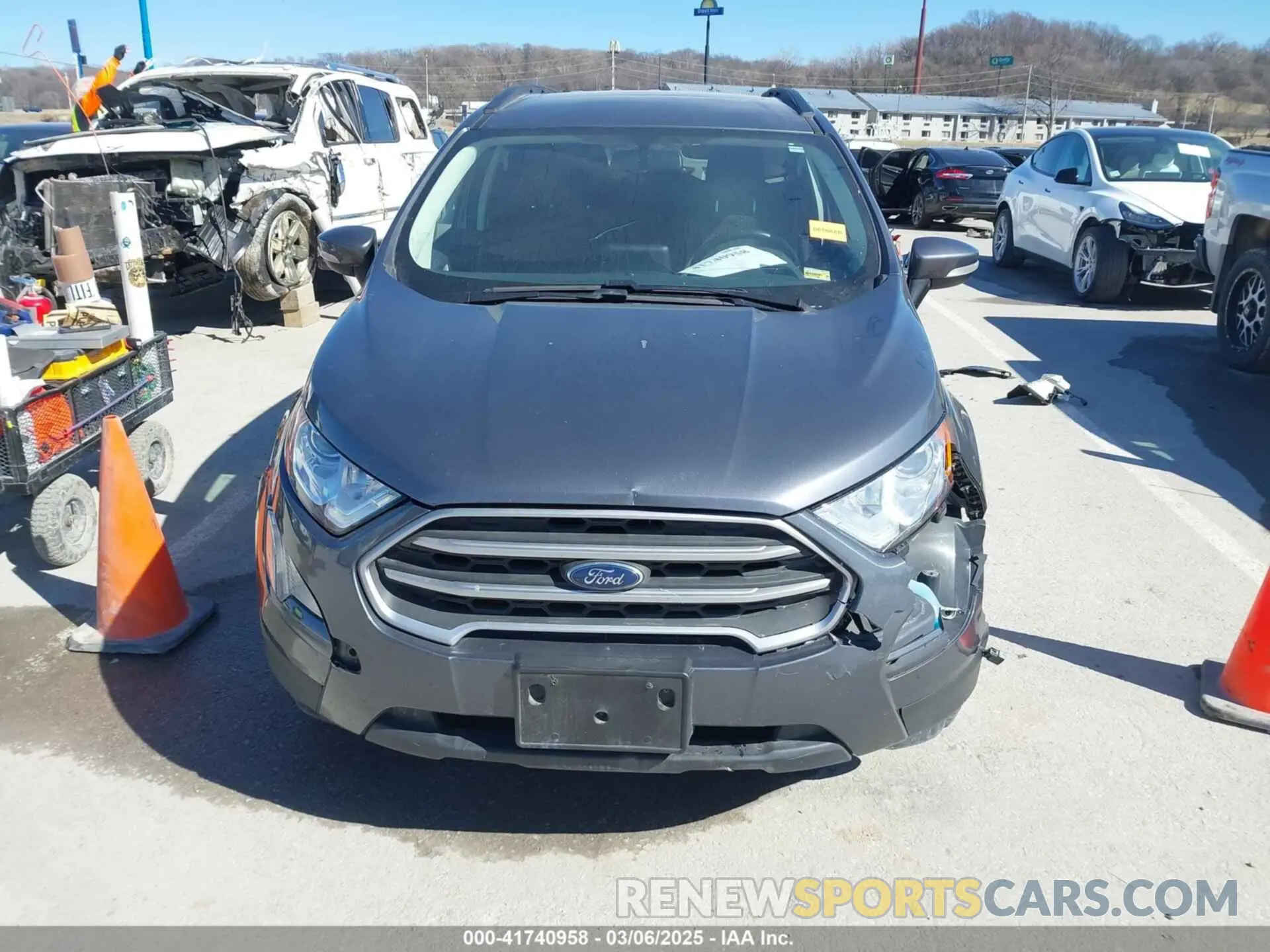 13 fotografías del automóvil dañado MAJ3S2GE4LC363236 FORD ECOSPORT 2020