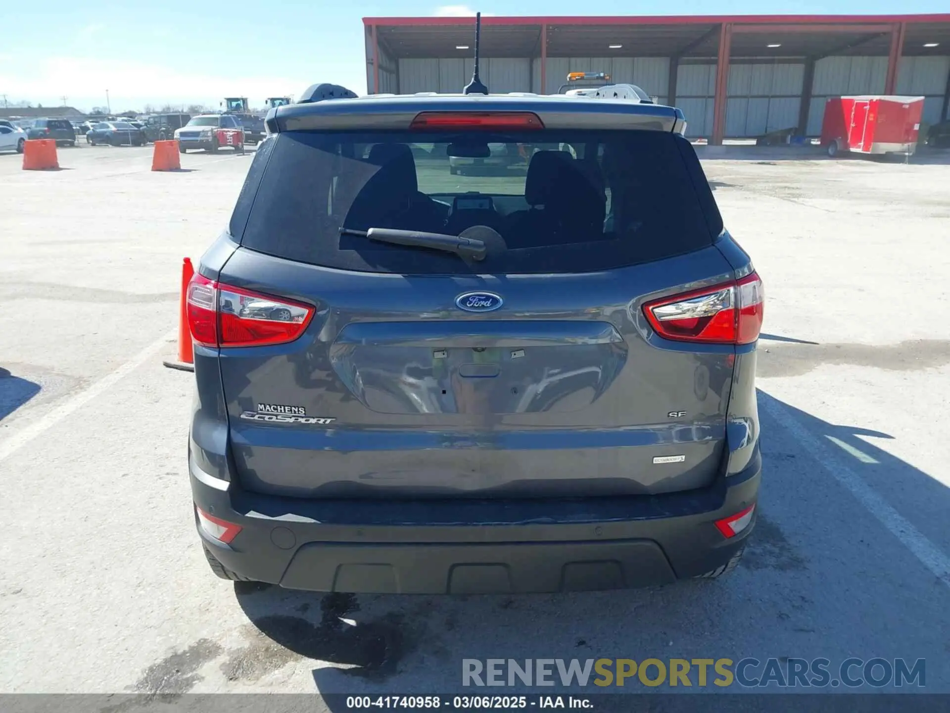 17 fotografías del automóvil dañado MAJ3S2GE4LC363236 FORD ECOSPORT 2020