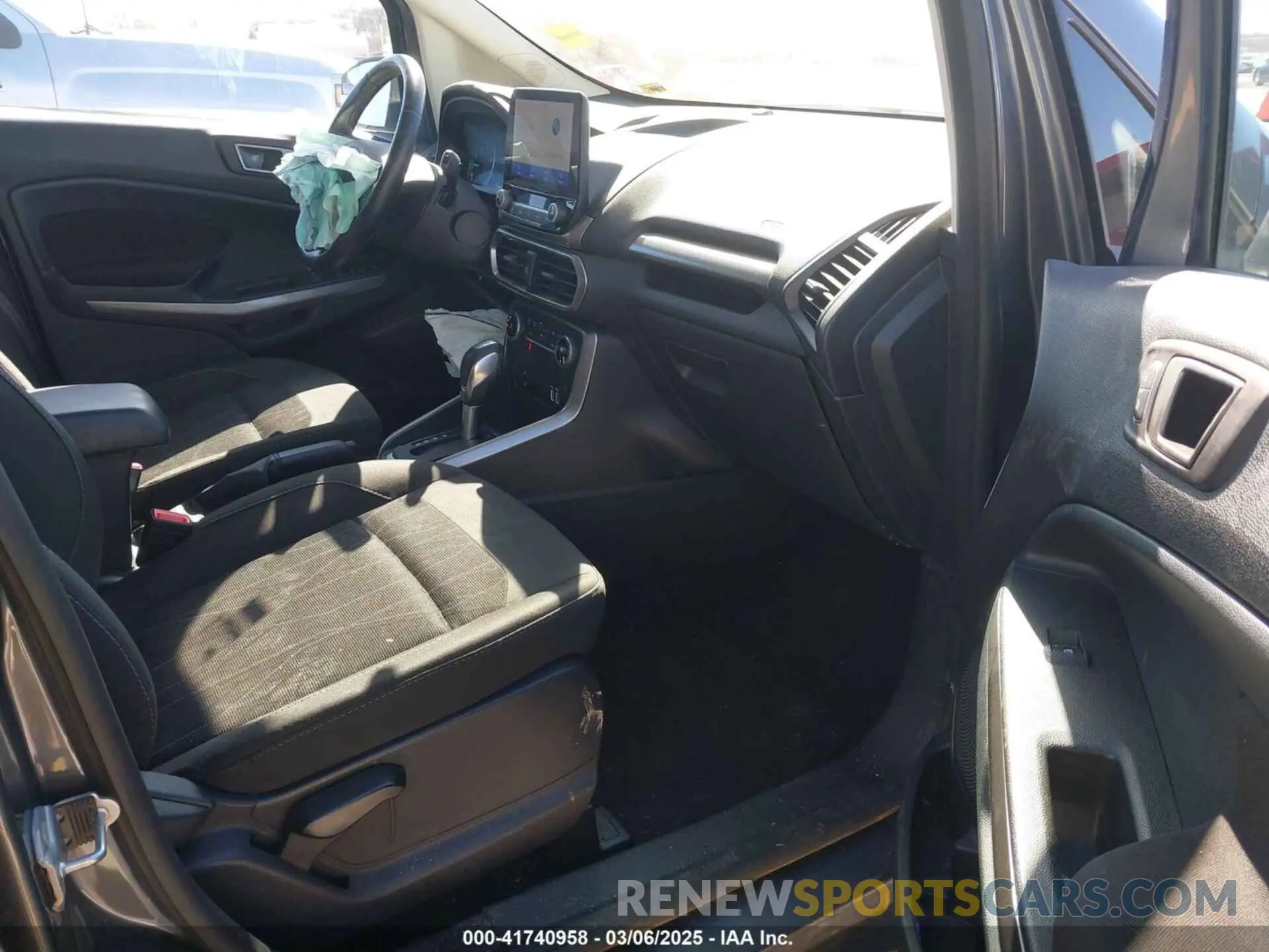 5 fotografías del automóvil dañado MAJ3S2GE4LC363236 FORD ECOSPORT 2020