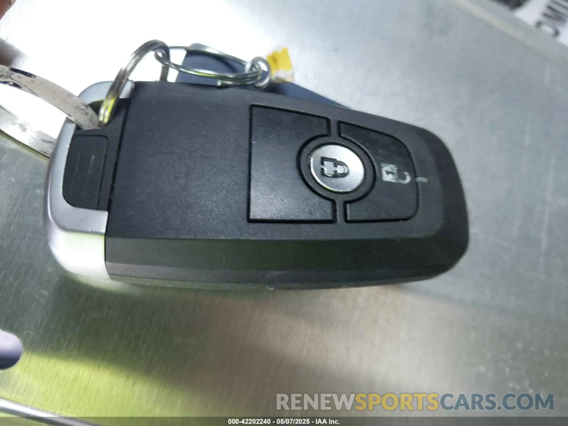 11 fotografías del automóvil dañado MAJ3S2GE4LC378352 FORD ECOSPORT 2020