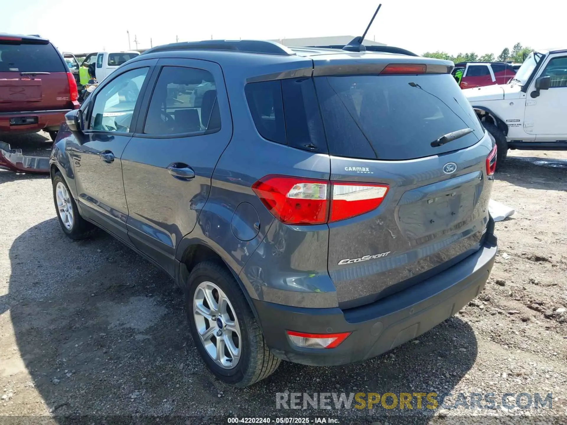3 fotografías del automóvil dañado MAJ3S2GE4LC378352 FORD ECOSPORT 2020