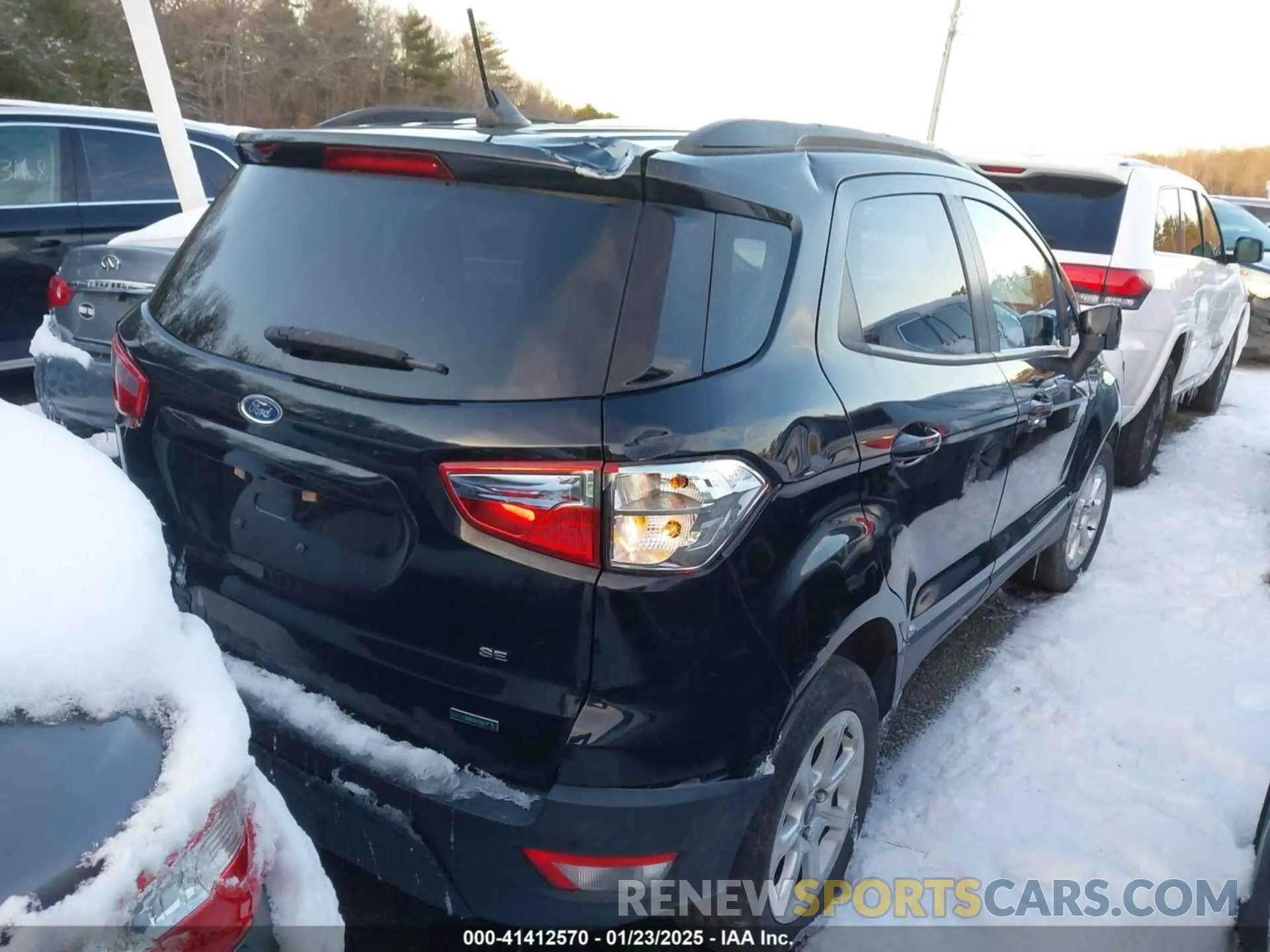 4 fotografías del automóvil dañado MAJ3S2GE6LC348169 FORD ECOSPORT 2020