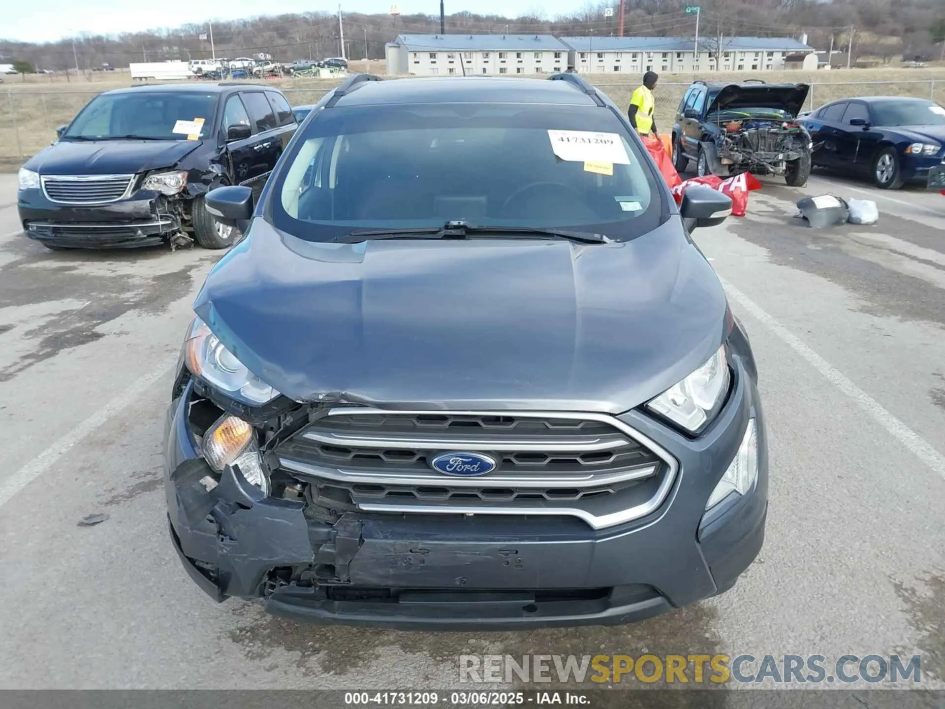 12 fotografías del automóvil dañado MAJ3S2GE7LC336838 FORD ECOSPORT 2020