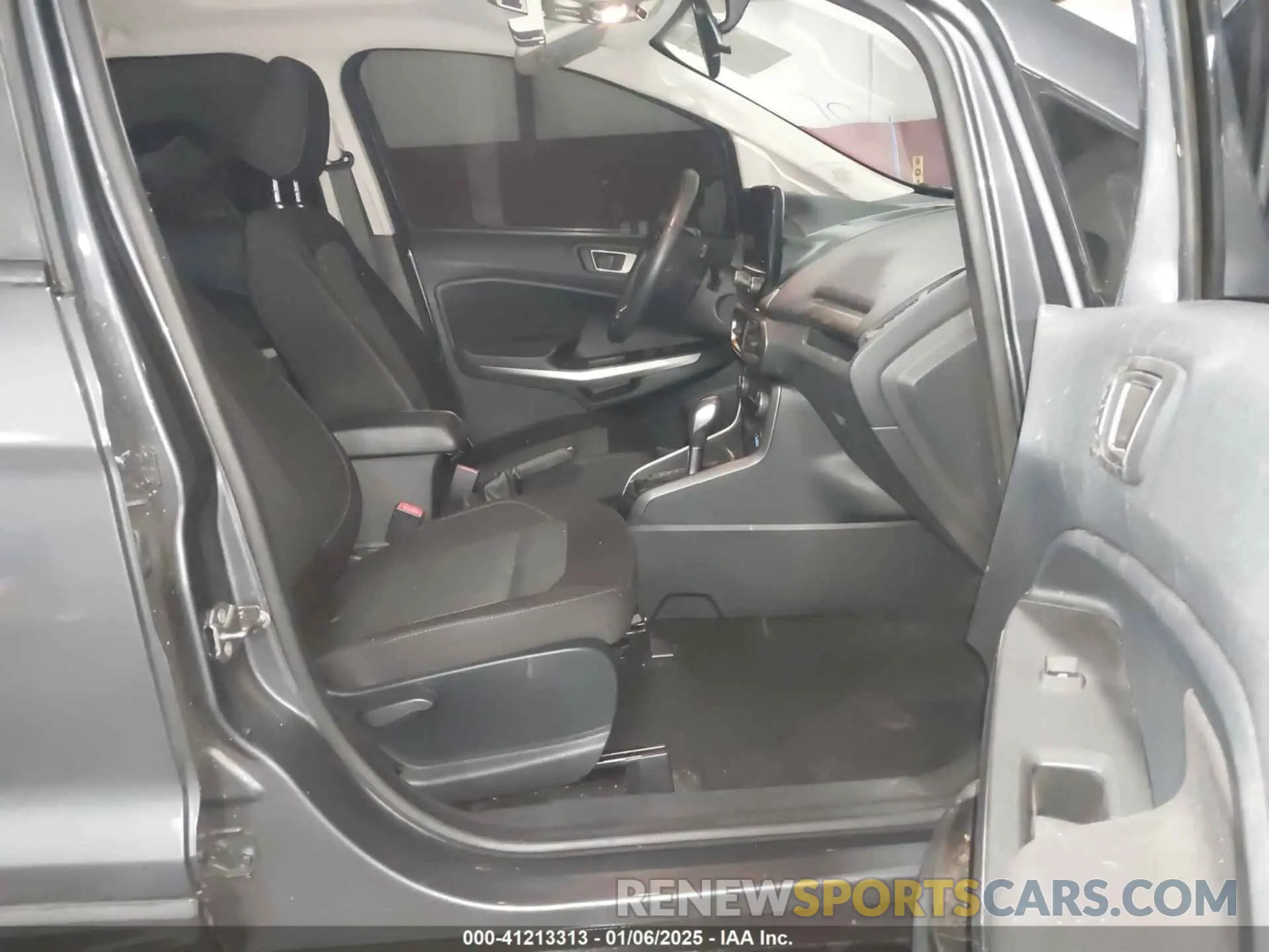 5 fotografías del automóvil dañado MAJ3S2GE7LC346706 FORD ECOSPORT 2020