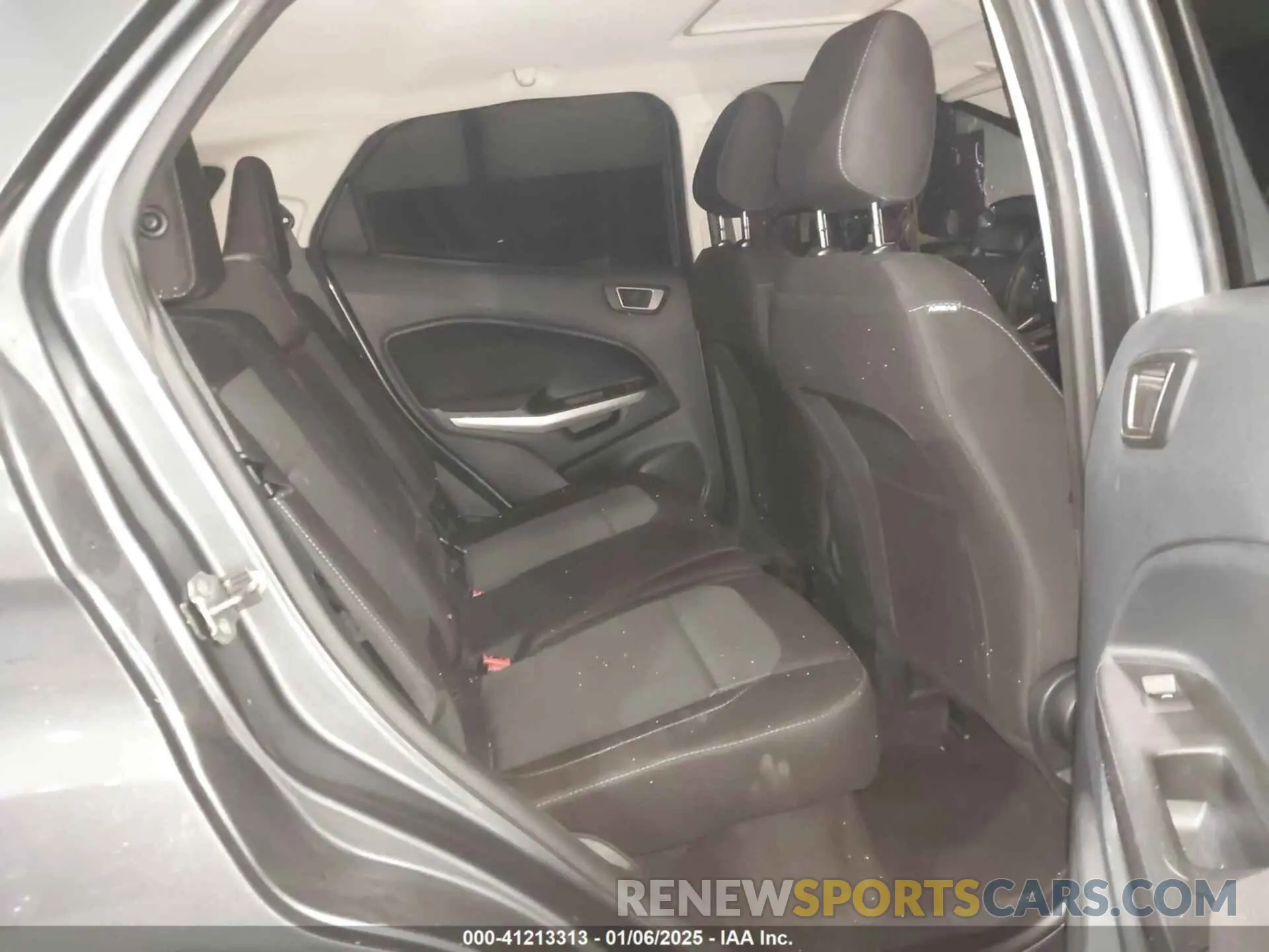 8 fotografías del automóvil dañado MAJ3S2GE7LC346706 FORD ECOSPORT 2020