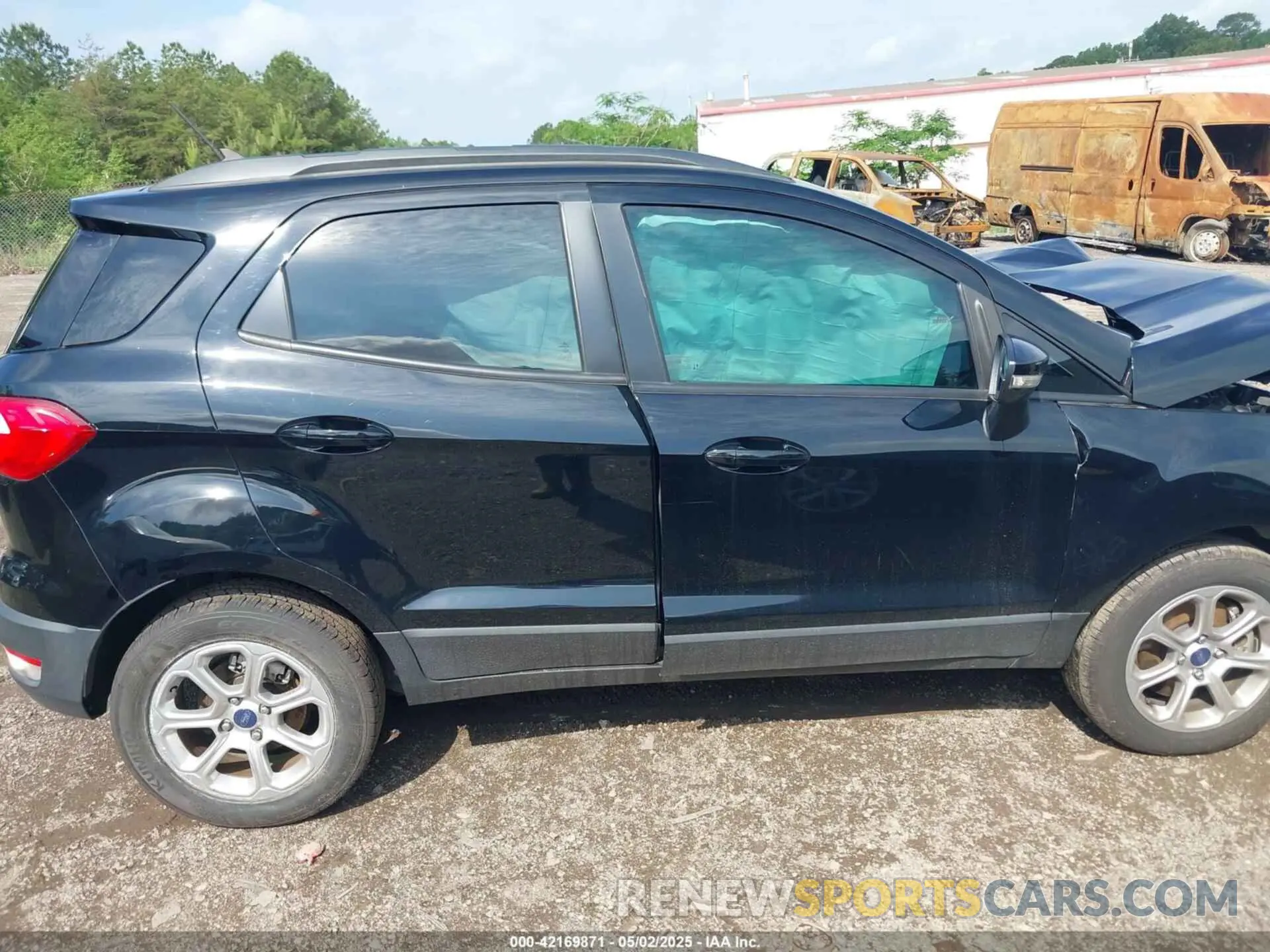 13 fotografías del automóvil dañado MAJ3S2GE7LC391113 FORD ECOSPORT 2020