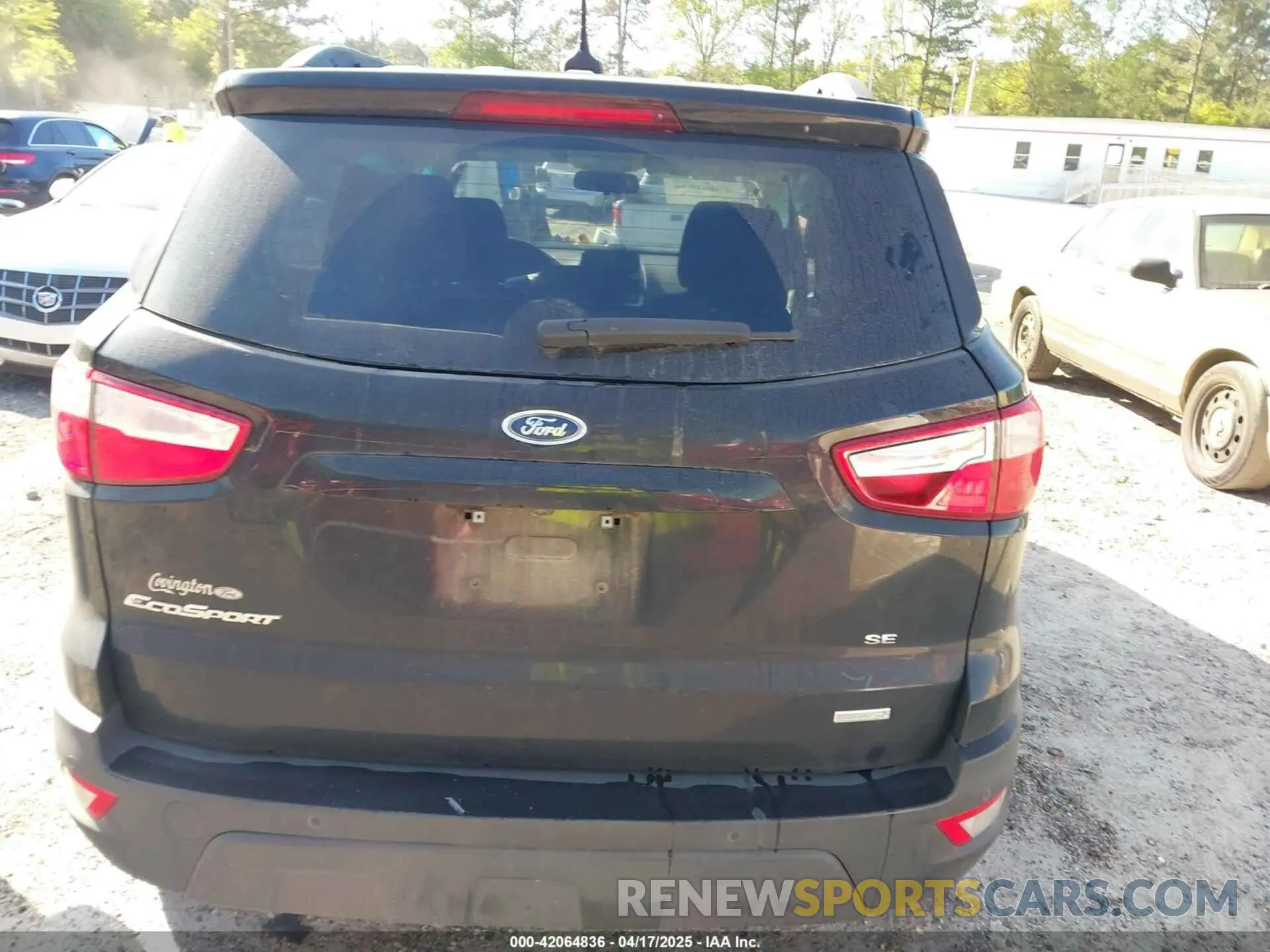 16 fotografías del automóvil dañado MAJ3S2GE8LC314850 FORD ECOSPORT 2020