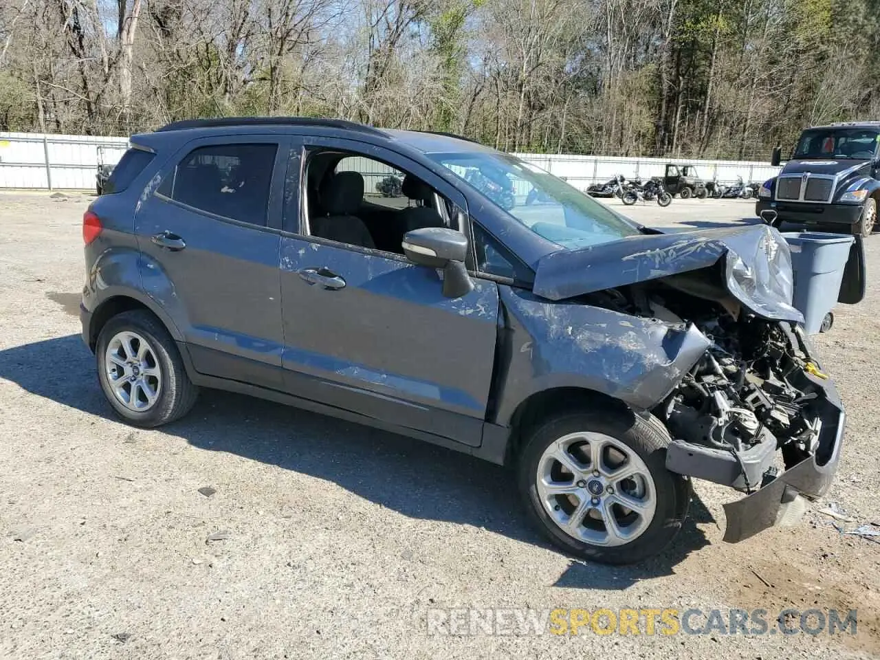 4 fotografías del automóvil dañado MAJ3S2GE8LC319479 FORD ECOSPORT 2020