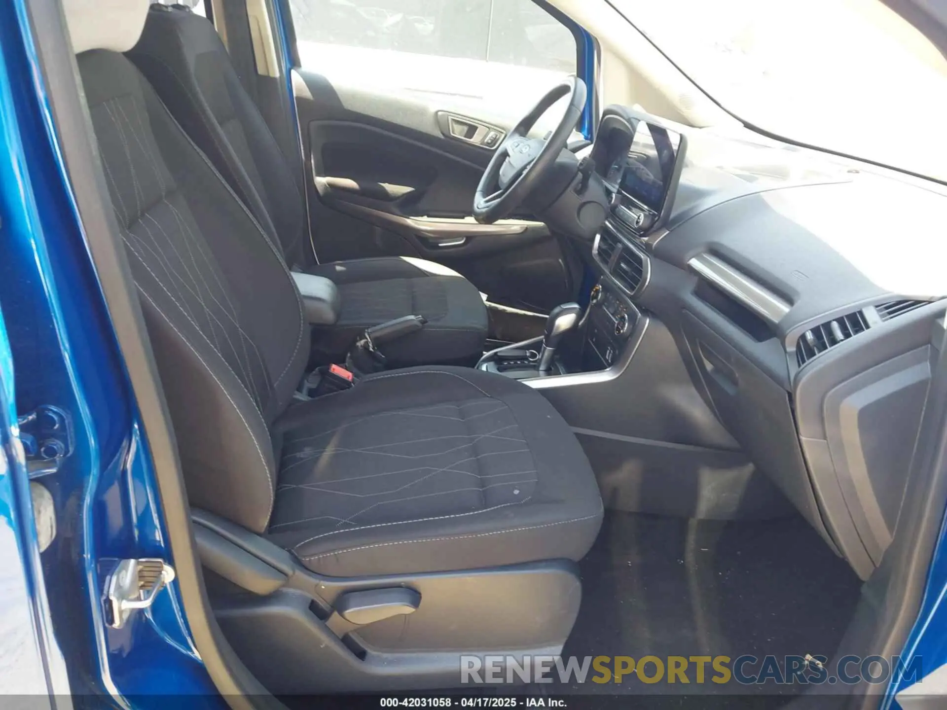 5 fotografías del automóvil dañado MAJ3S2GE9LC311360 FORD ECOSPORT 2020