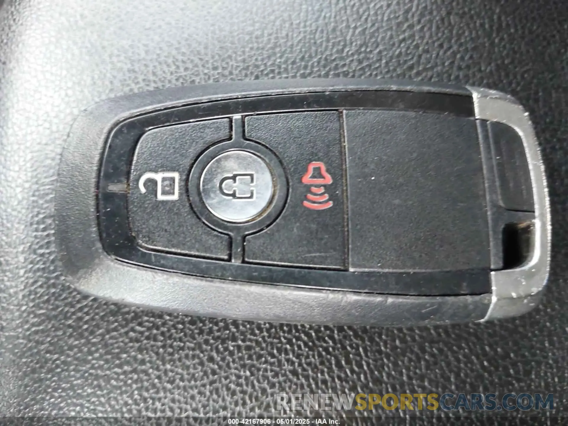 11 fotografías del automóvil dañado MAJ3S2GE9LC326571 FORD ECOSPORT 2020