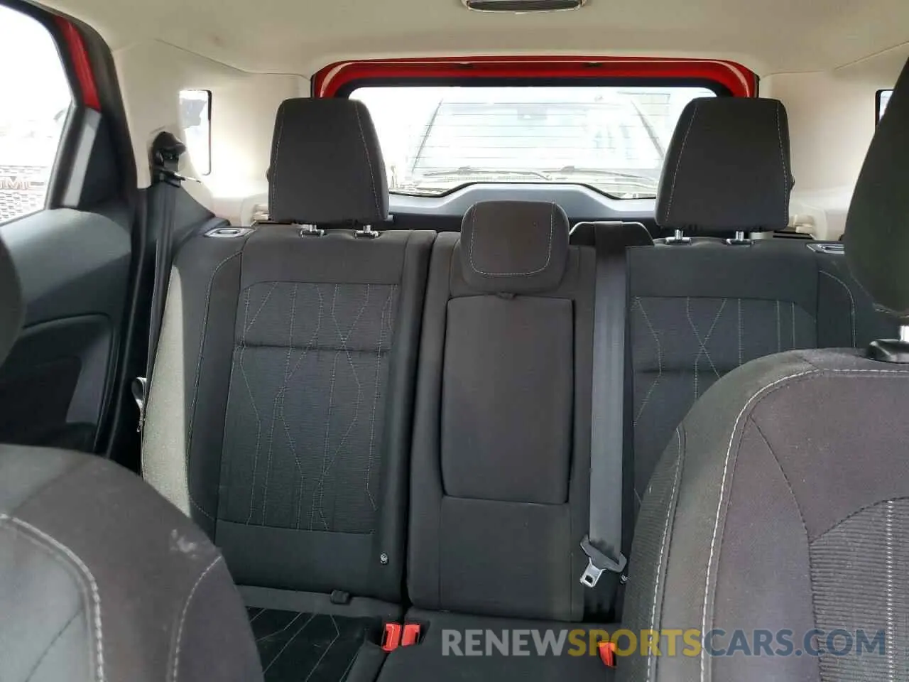 10 fotografías del automóvil dañado MAJ3S2GE9LC353561 FORD ECOSPORT 2020