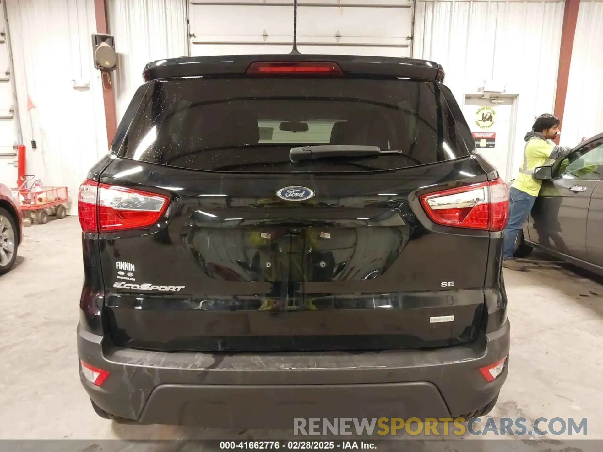 17 fotografías del automóvil dañado MAJ3S2GE9LC353687 FORD ECOSPORT 2020