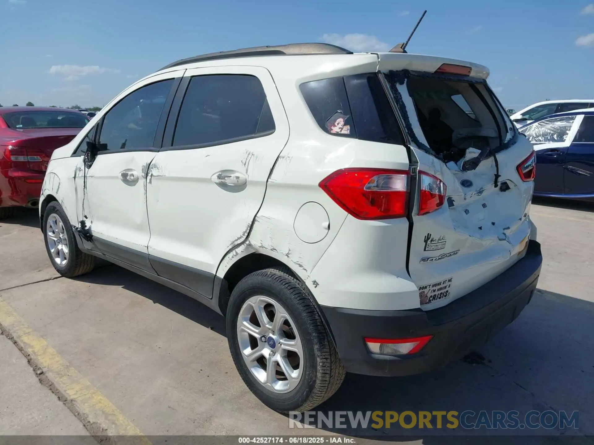 3 fotografías del automóvil dañado MAJ3S2GE9LC384907 FORD ECOSPORT 2020