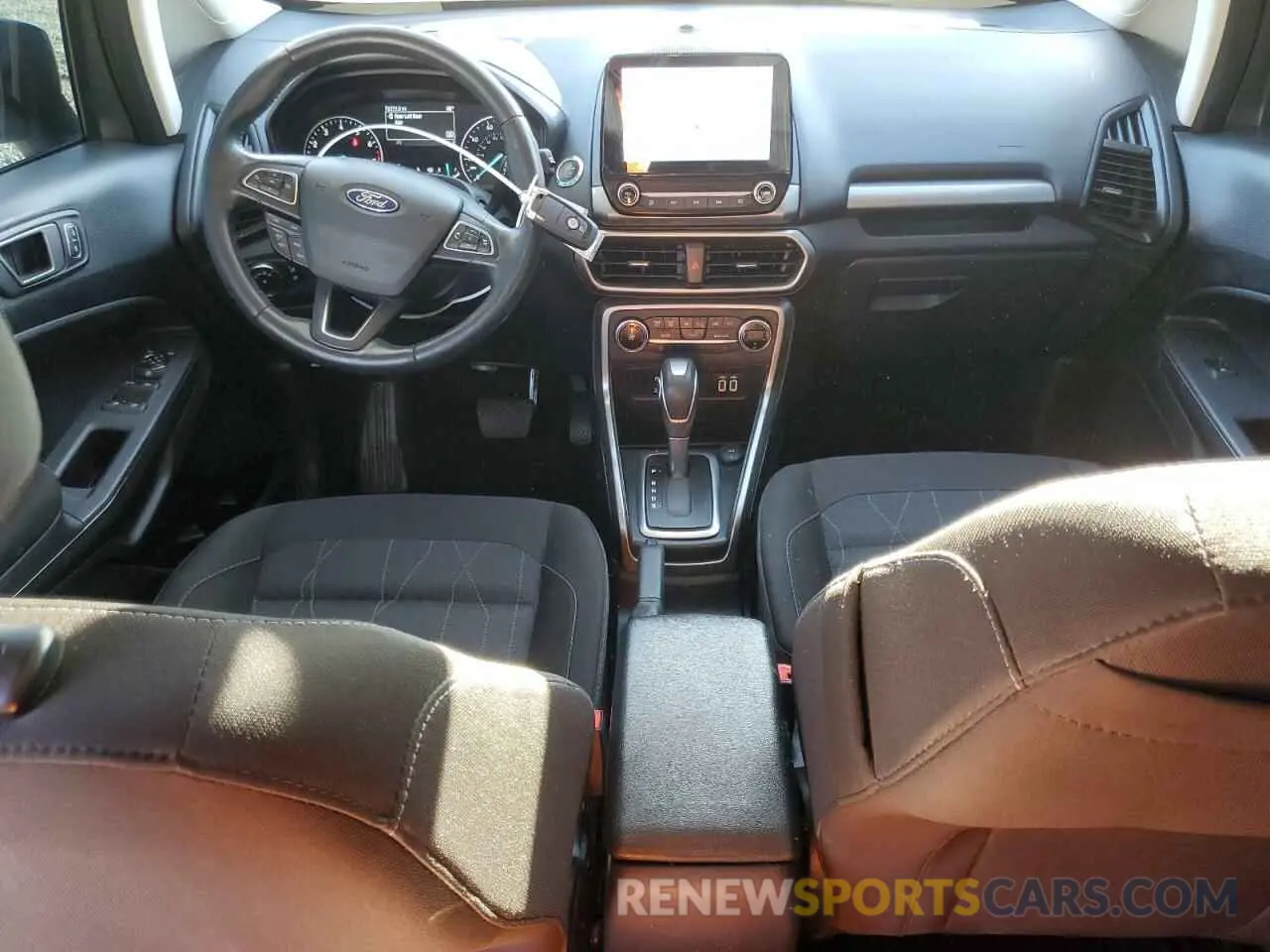 8 fotografías del automóvil dañado MAJ3S2GEXLC325901 FORD ECOSPORT 2020
