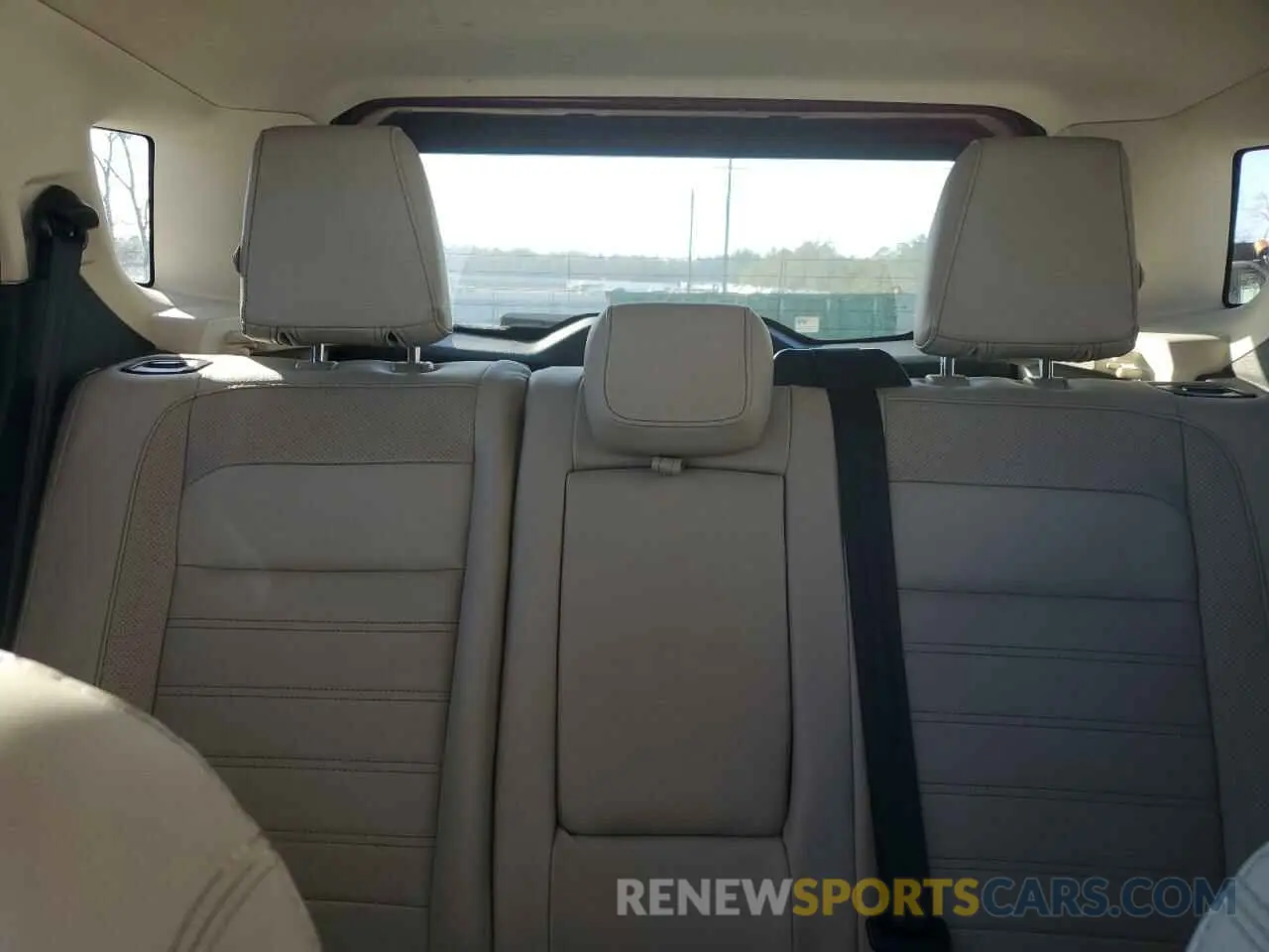 10 fotografías del automóvil dañado MAJ3S2KE5LC337753 FORD ECOSPORT 2020